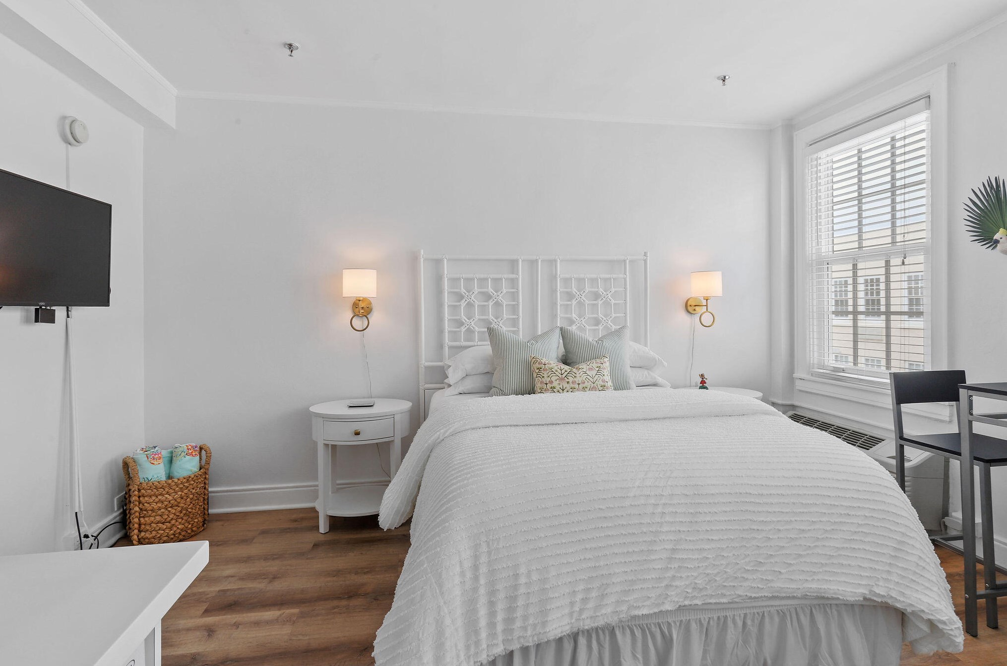 235 Sunrise Ave #3012, Palm Beach, FL 33480