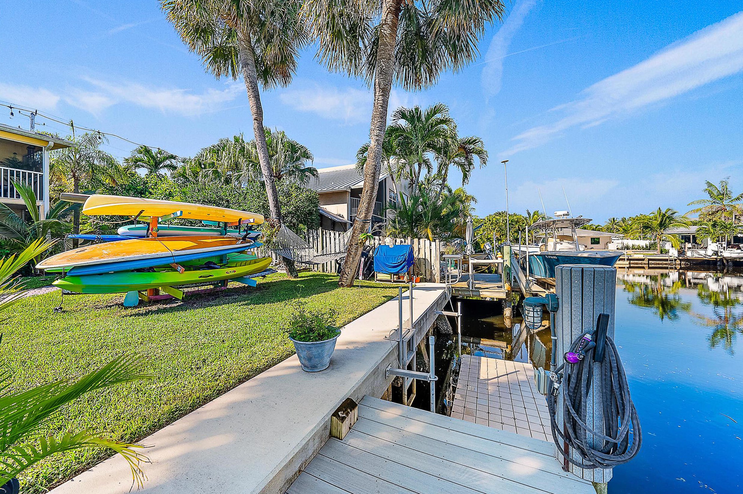 249 Center St #1c, Jupiter, FL