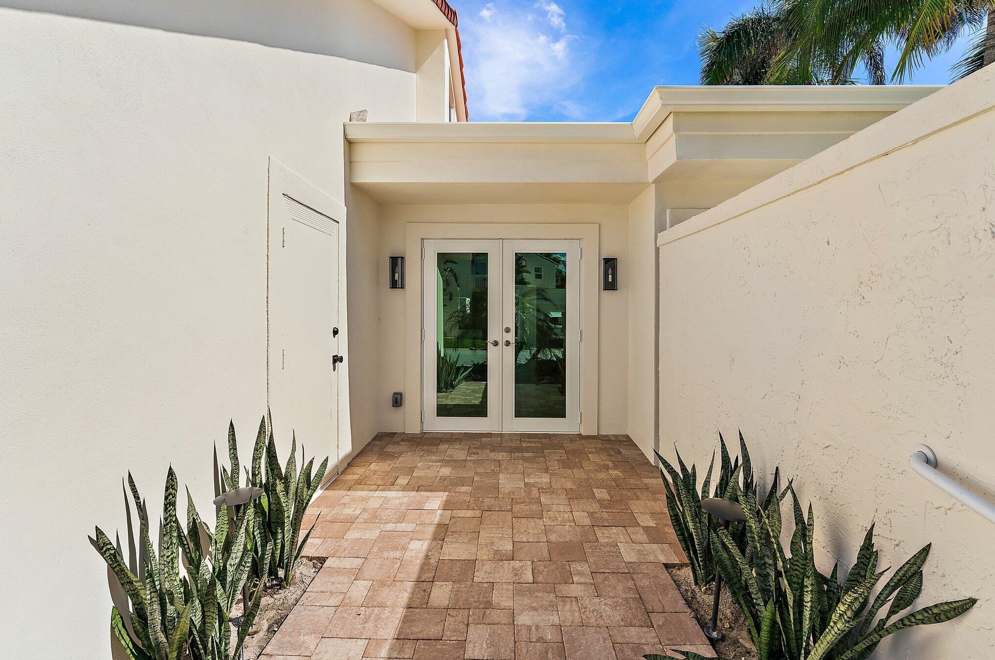 106 Goldfish Ln, Jupiter FL  33477-7231 exterior