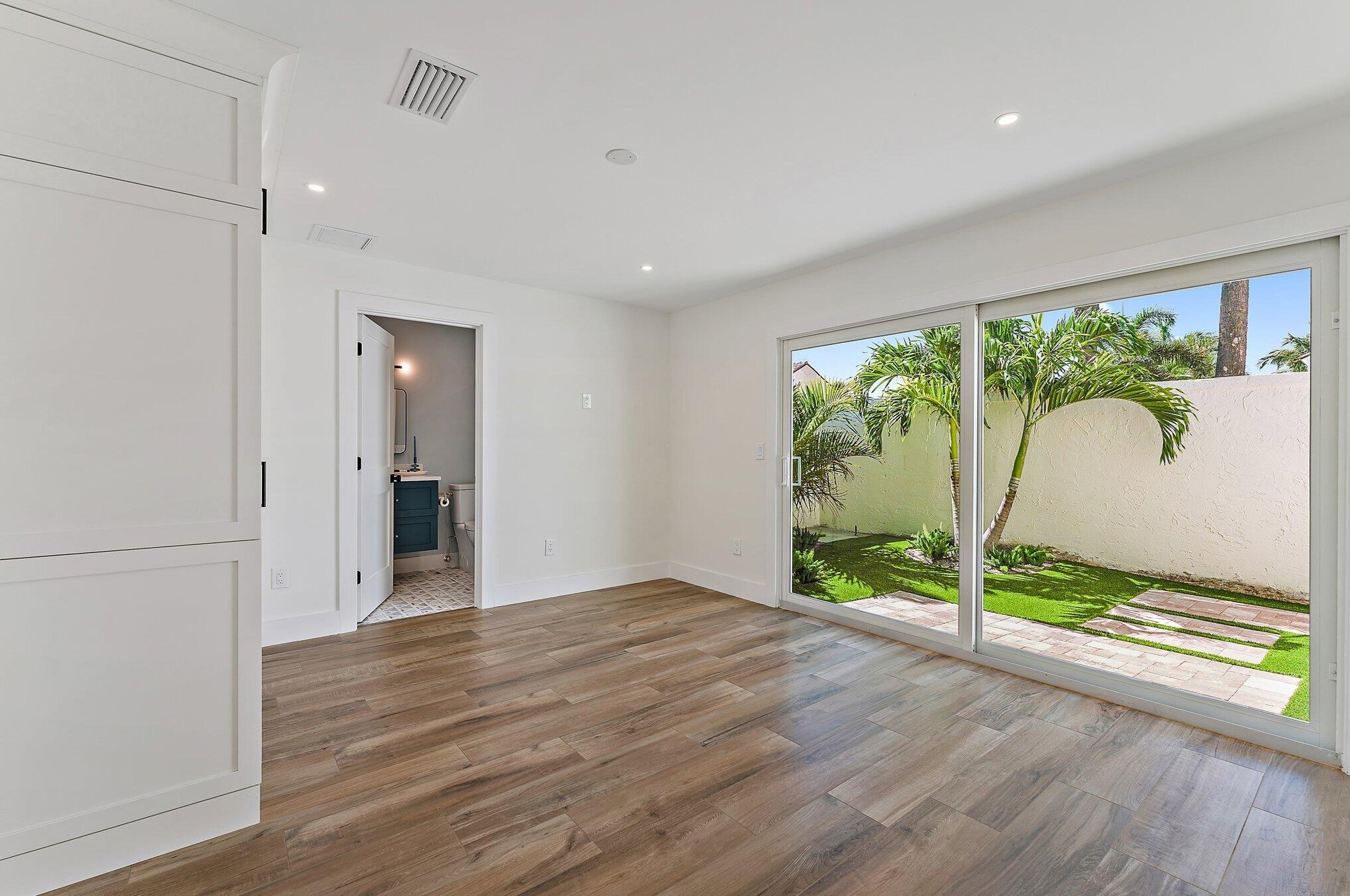 106 Goldfish Ln, Jupiter FL  33477-7231 exterior