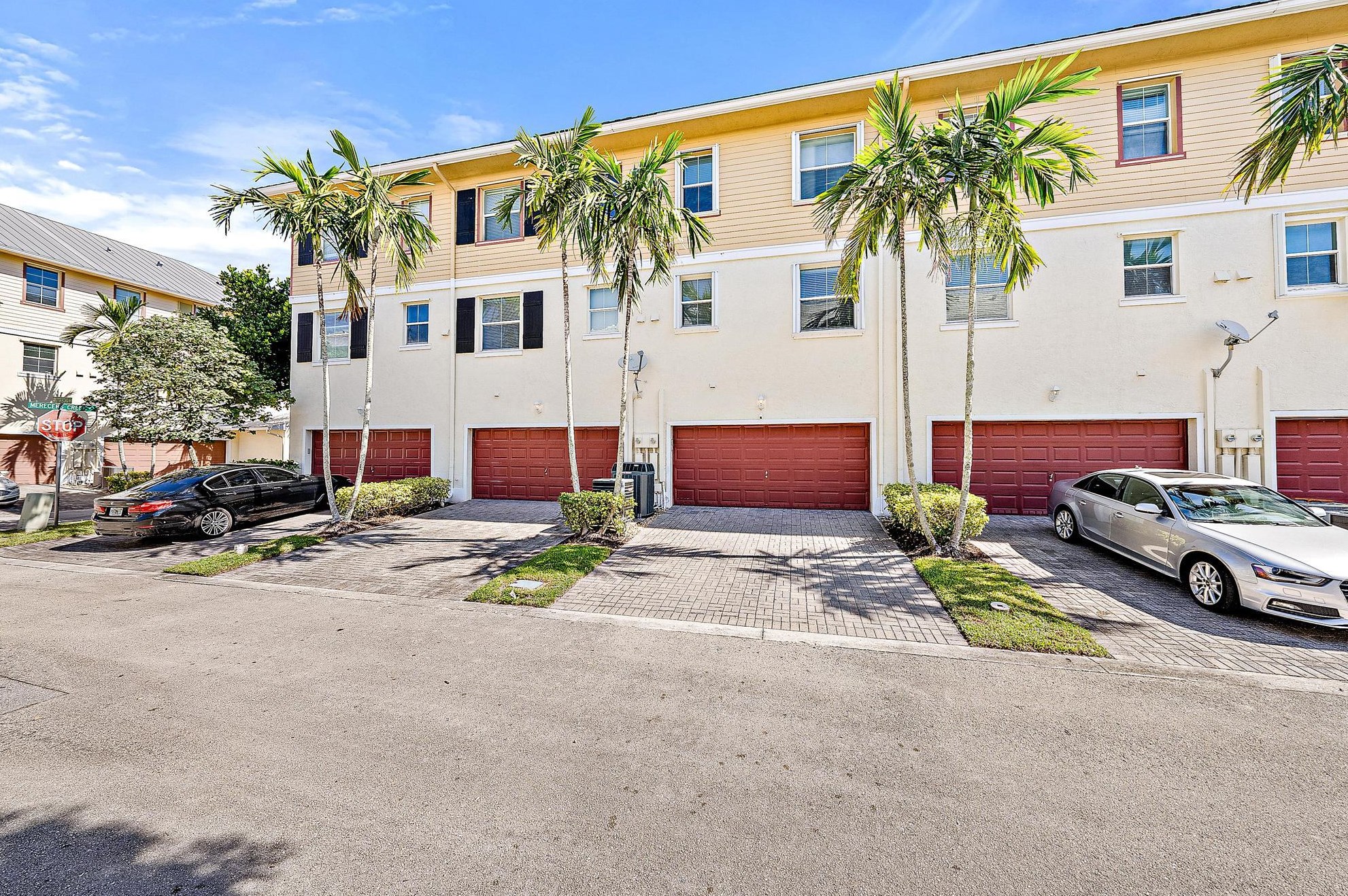 4114 Greenway Dr, Jupiter, FL 33458