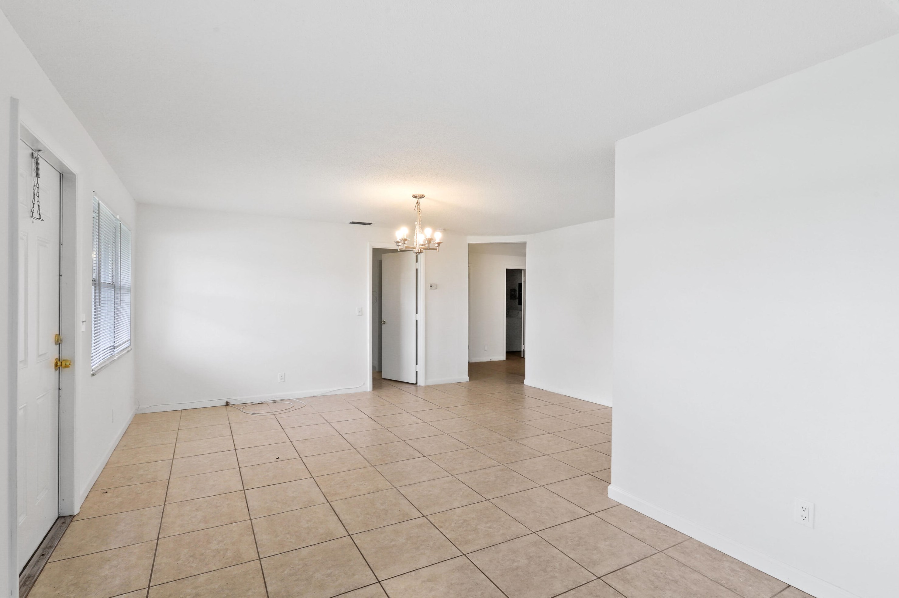 4824 Bimini Cir N, West Palm Beach, FL 33407