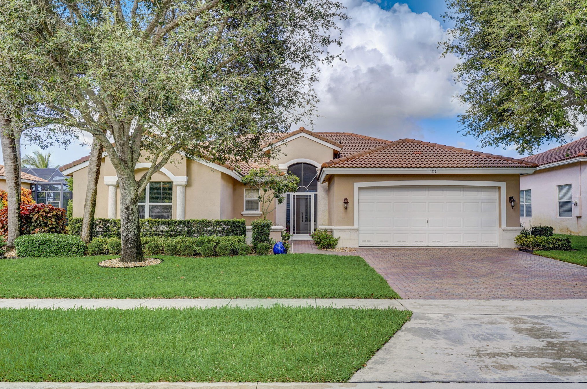 6177 Sand Hills Cir, Lake Worth, FL 33463-8225