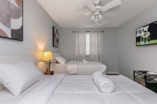 3626 Newport Ave, Boynton Beach, FL 33436