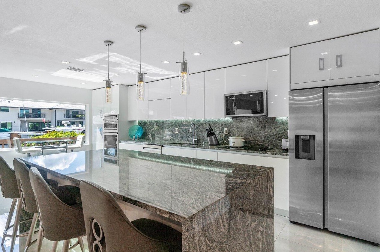 606 Boca Marina Ct, Boca Raton FL  33487-5204 exterior