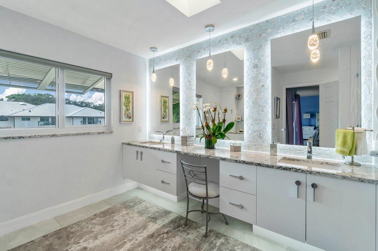 606 Boca Marina Ct, Boca Raton FL  33487-5204 exterior