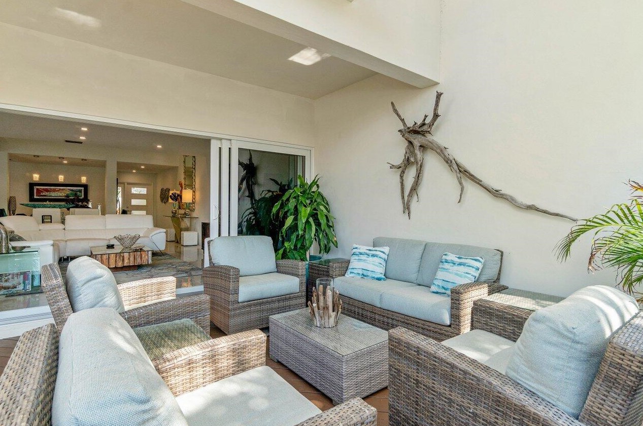 606 Boca Marina Ct, Boca Raton FL  33487-5204 exterior