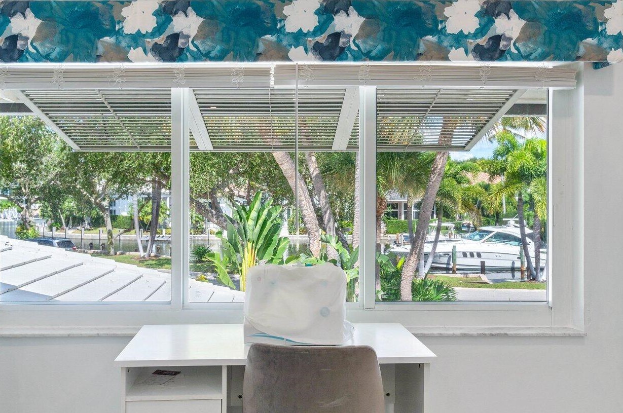 606 Boca Marina Ct, Boca Raton FL  33487-5204 exterior