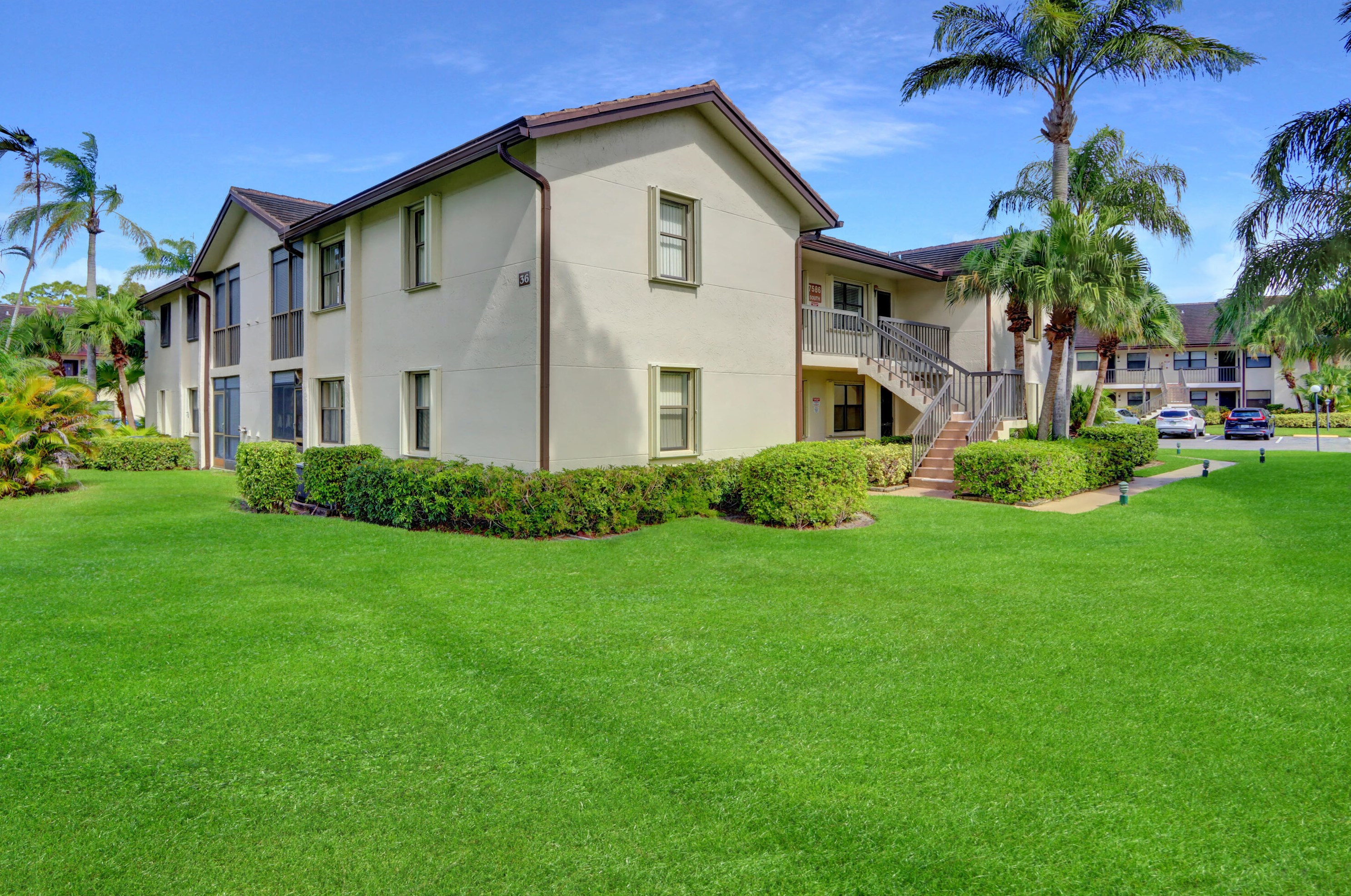 7586 Tahiti Ln #103, Lake Worth, FL 33467