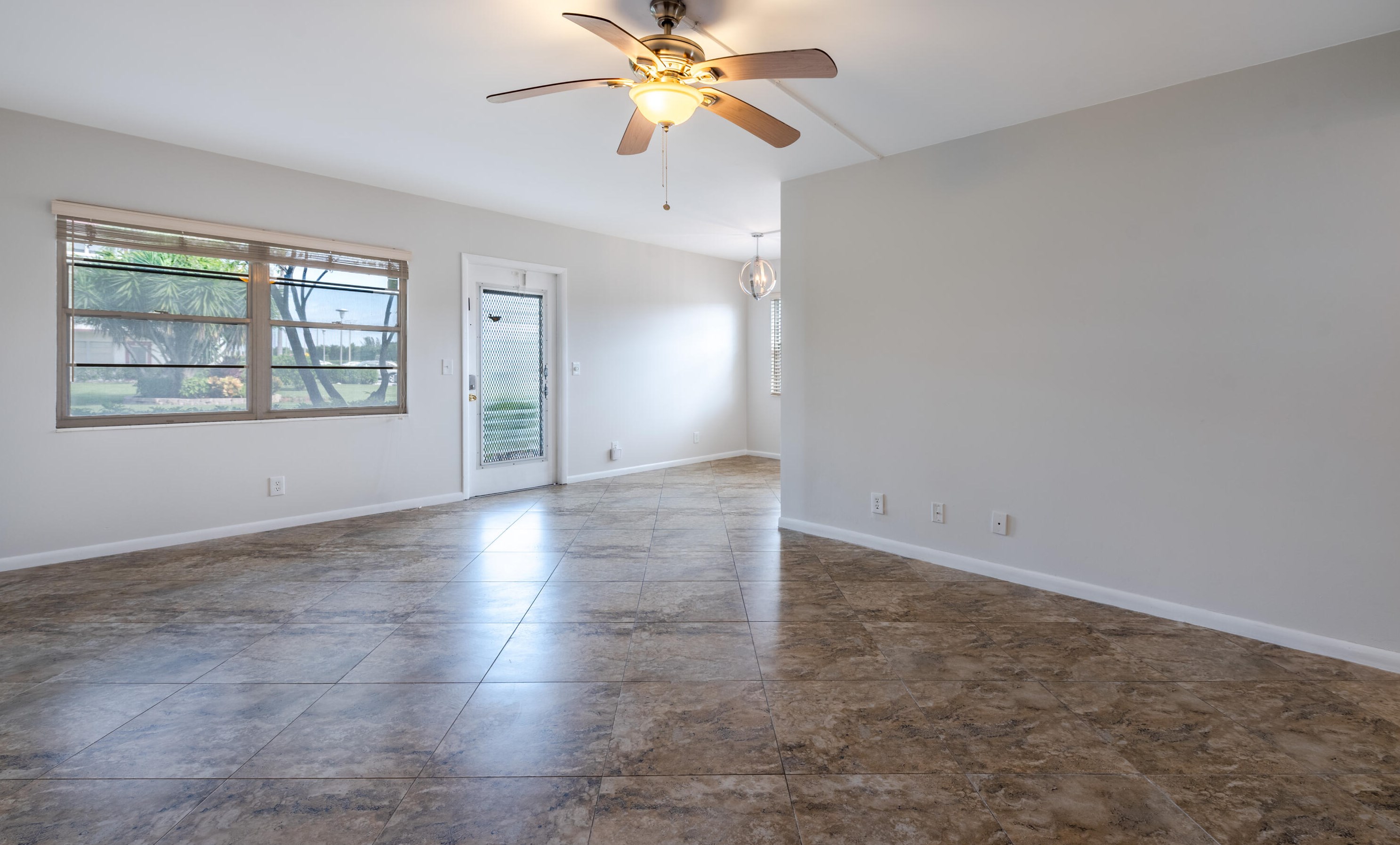 463 Fanshaw L, Boca Raton FL  33434-3093 exterior