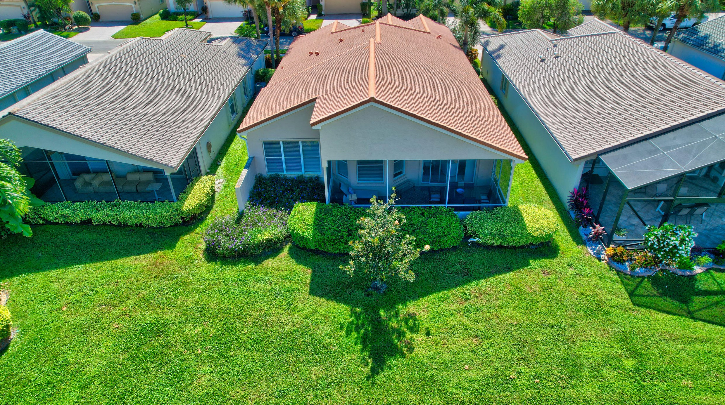 6635 Bali Hai Dr, Boynton Beach FL 33437-7046 exterior