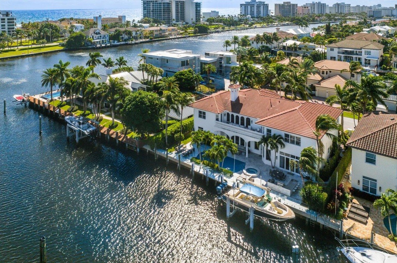 955 Iris Dr, Delray Beach, FL 33483