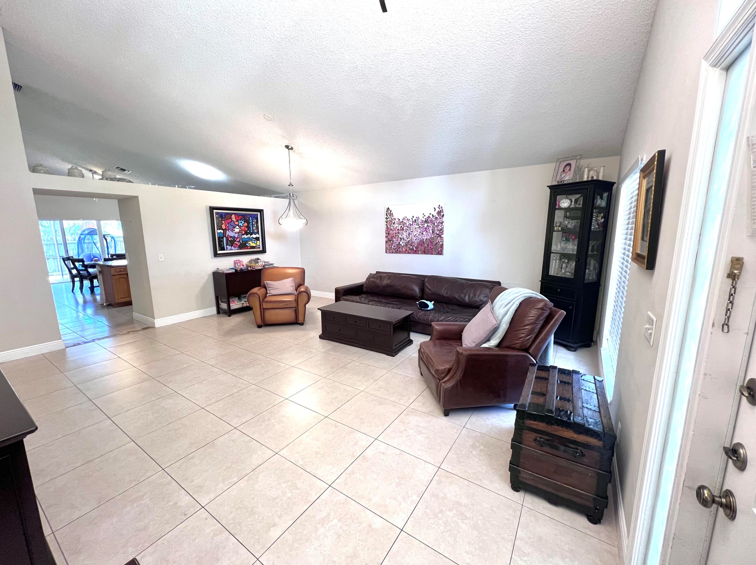 22449 Middletown Dr, Boca Raton, FL 33428-4712