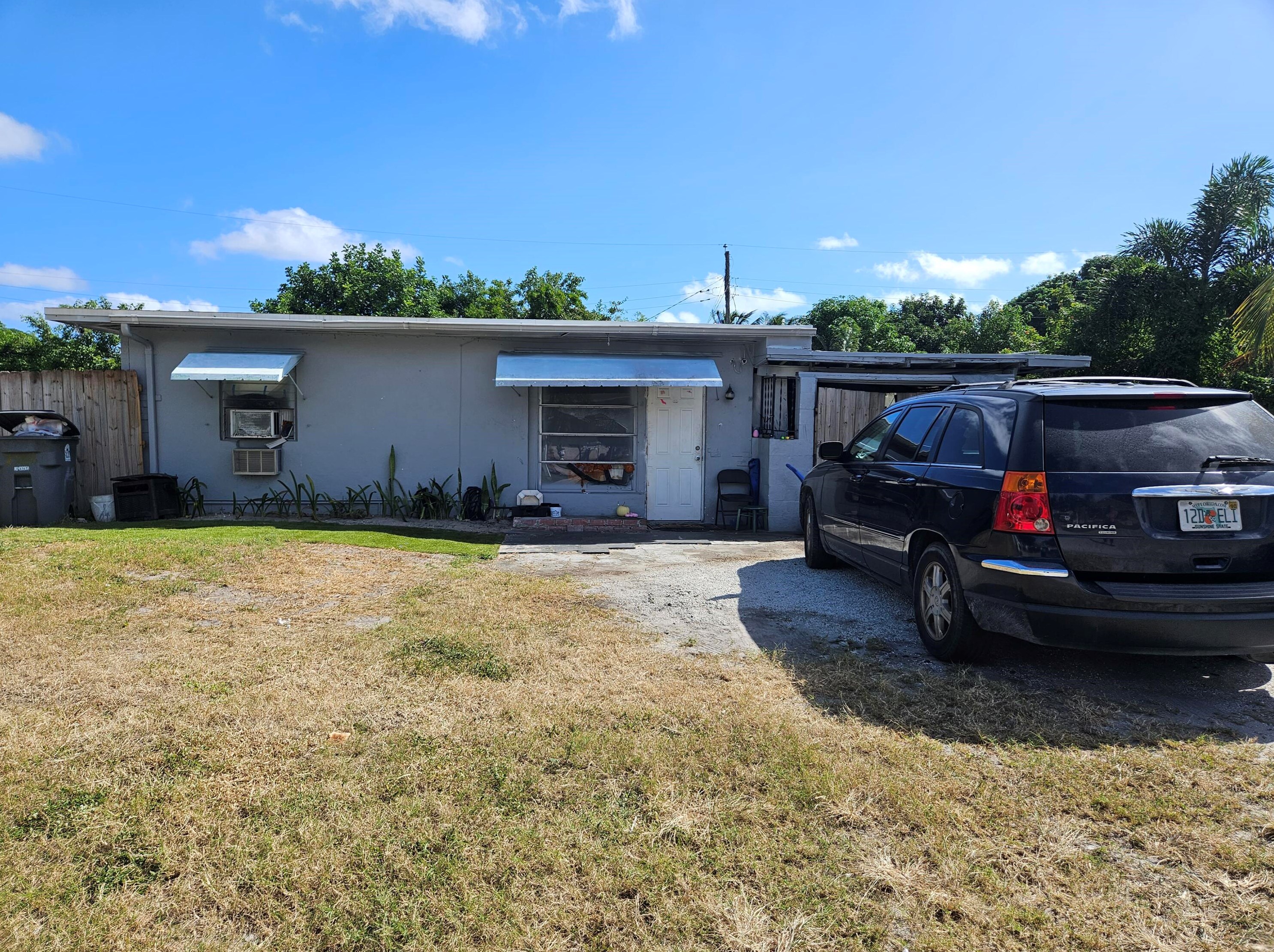 7908 Terrace Rd, Lake Worth, FL 33462-6148