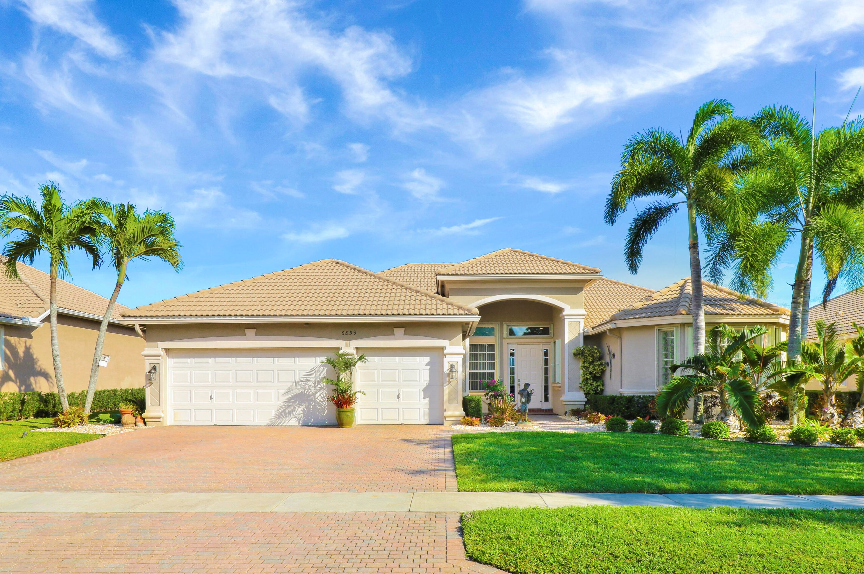 6859 Sleepy Hollow Ln, Stuart, FL 34997-4757