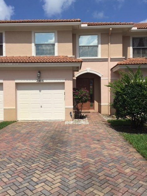 2306 Seminole Palms Dr, Lake Worth, FL 33463