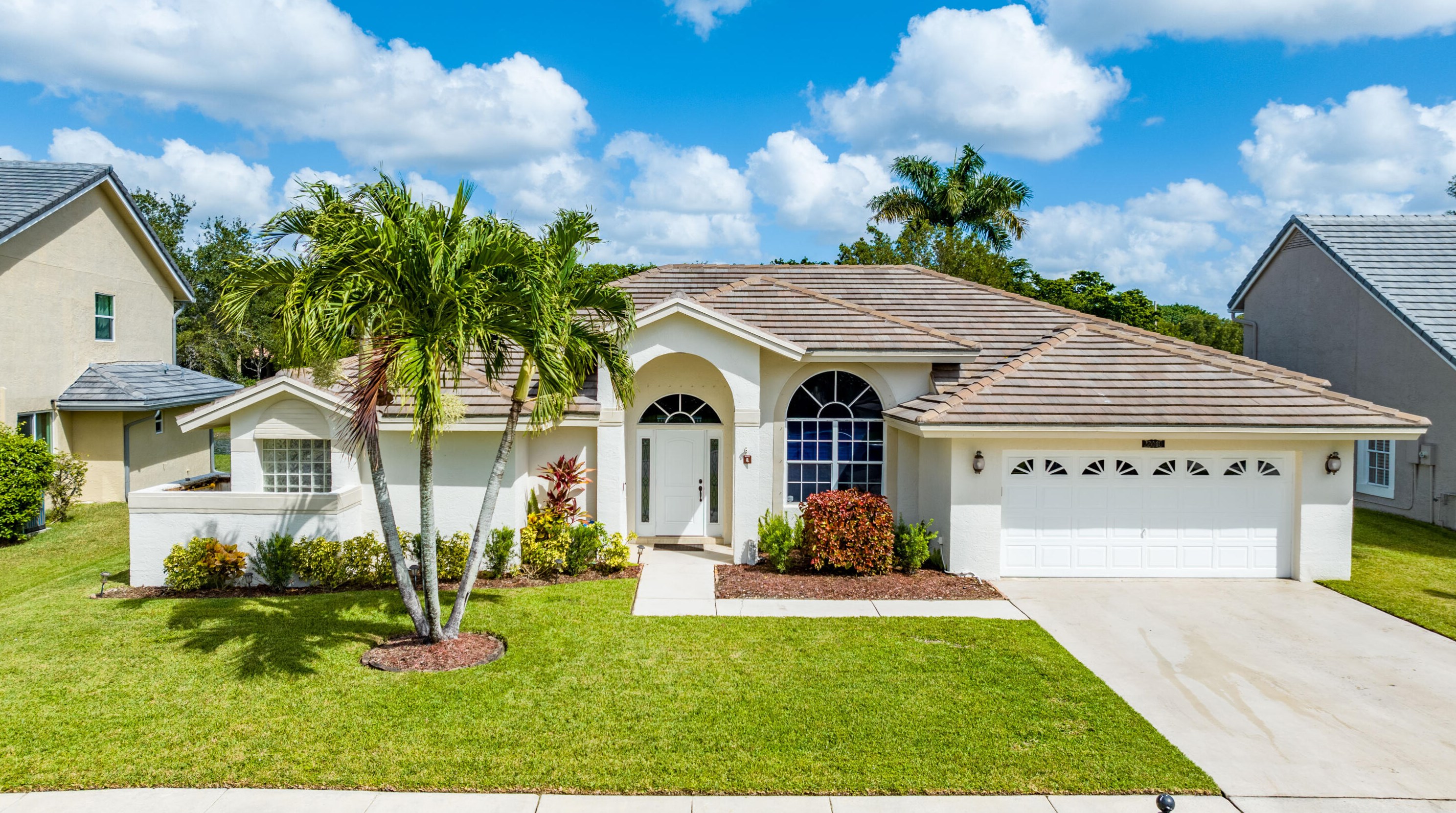 22040 Aqua Ct, Boca Raton, FL 33428-4705