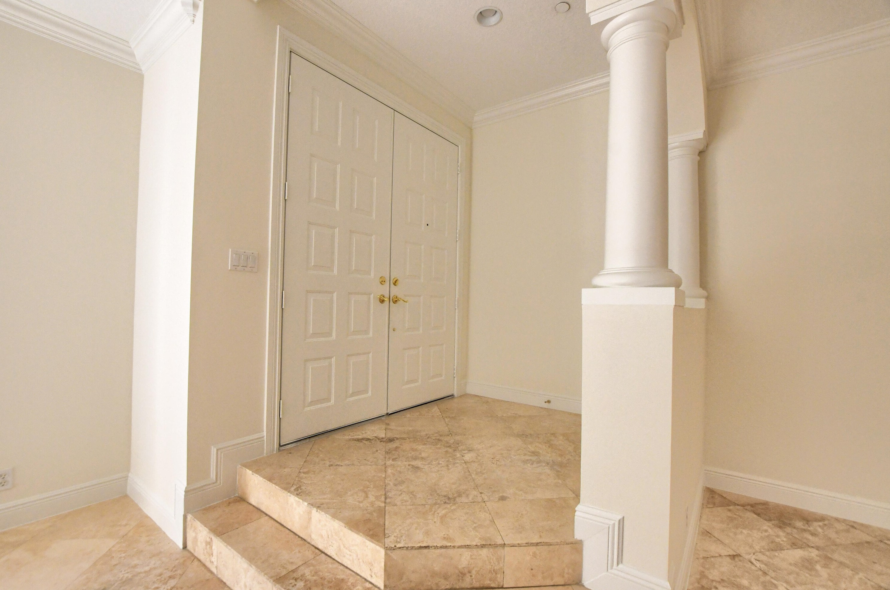 260 69th Cir, Boca Raton, FL 33487-1630