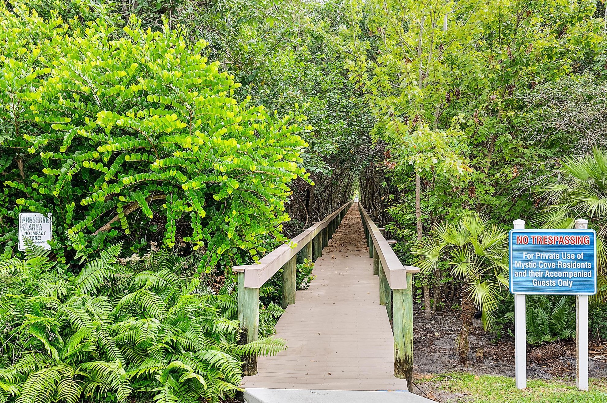 9329 Mystic Cove Ter, Hobe Sound FL  33455-7741 exterior