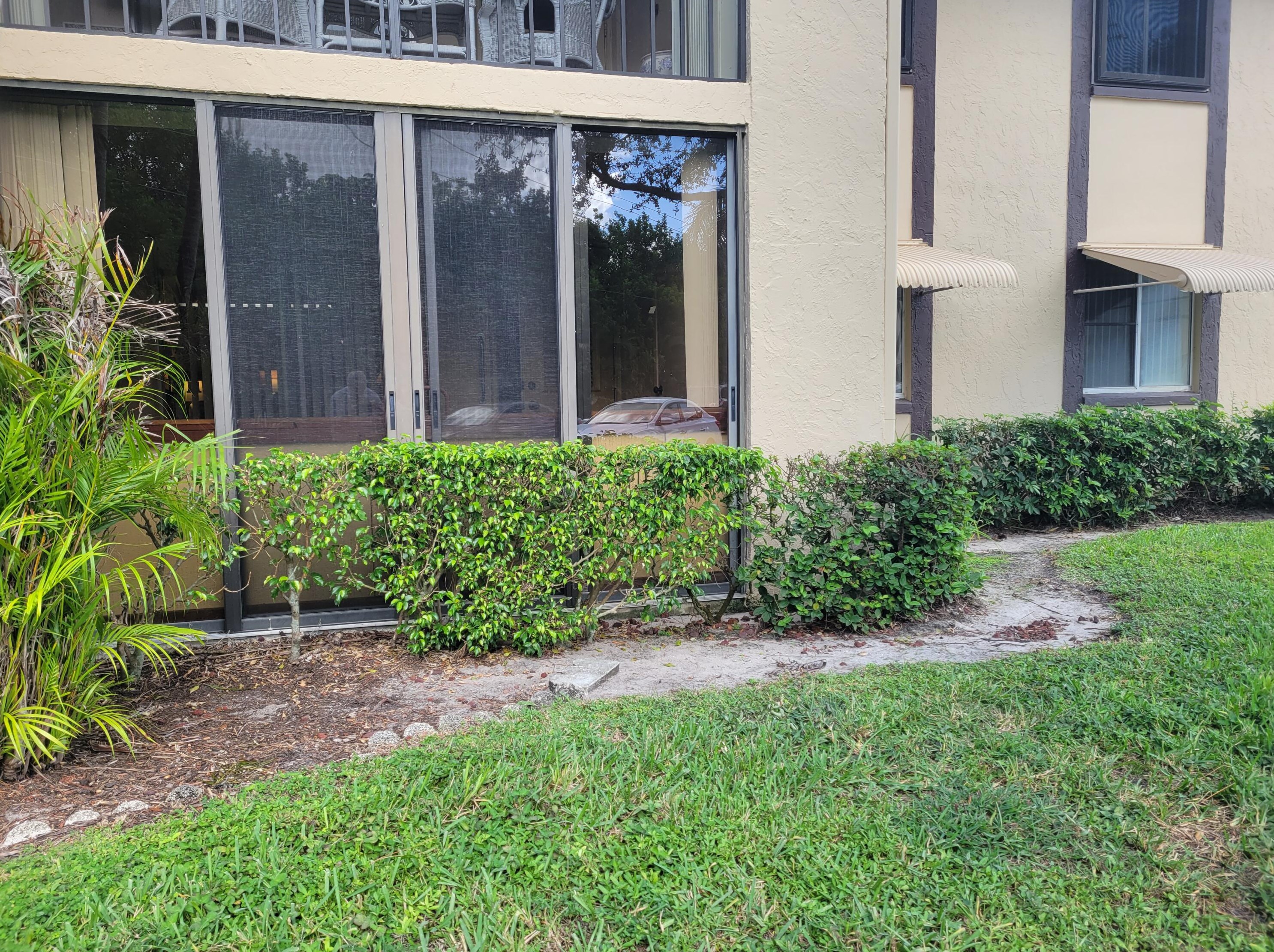 442 Pine Glen Ln #d-1, Lake Worth, FL 33463