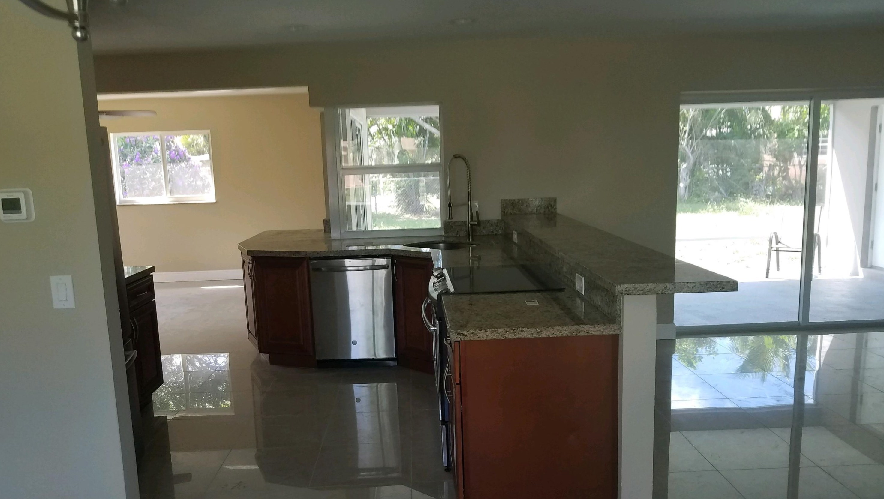 201 Lainhart Ct, West Palm Beach, FL 33409