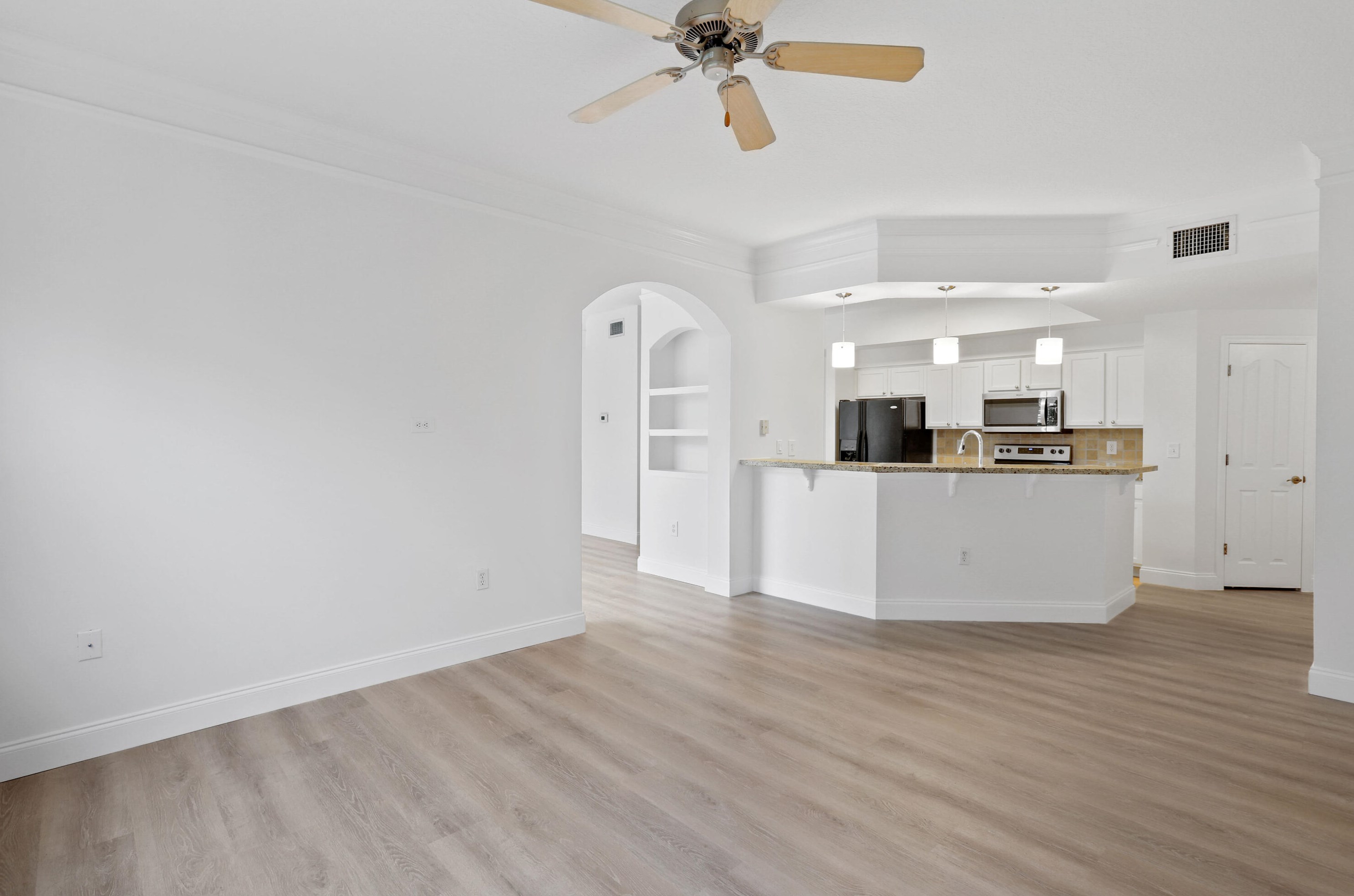 225 Murcia Dr #313, Jupiter, FL 33458