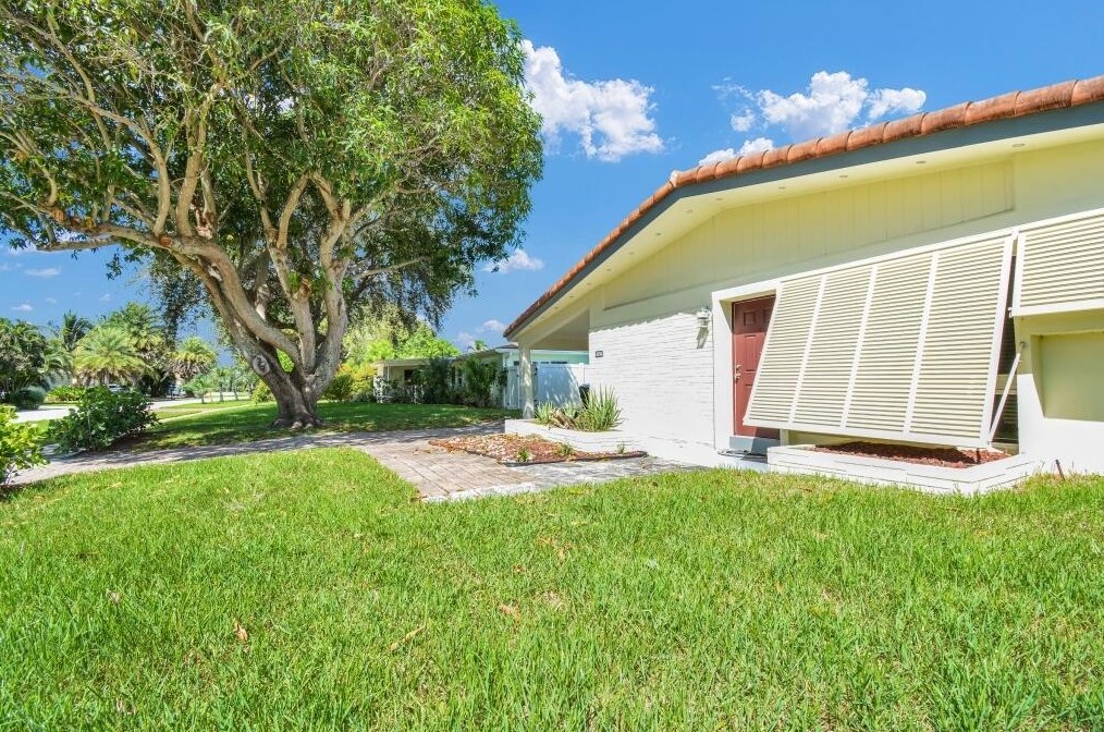 2098 Ne 4th Ave, Boca Raton, FL 33431