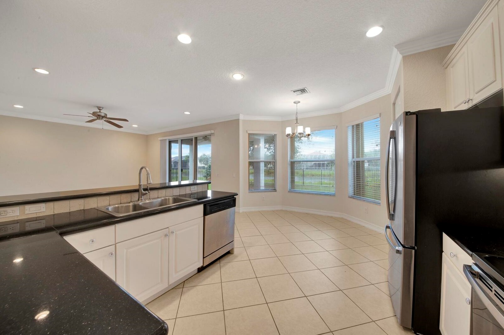 10371 Gentlewood Forest Dr, Boynton Beach, FL 33473