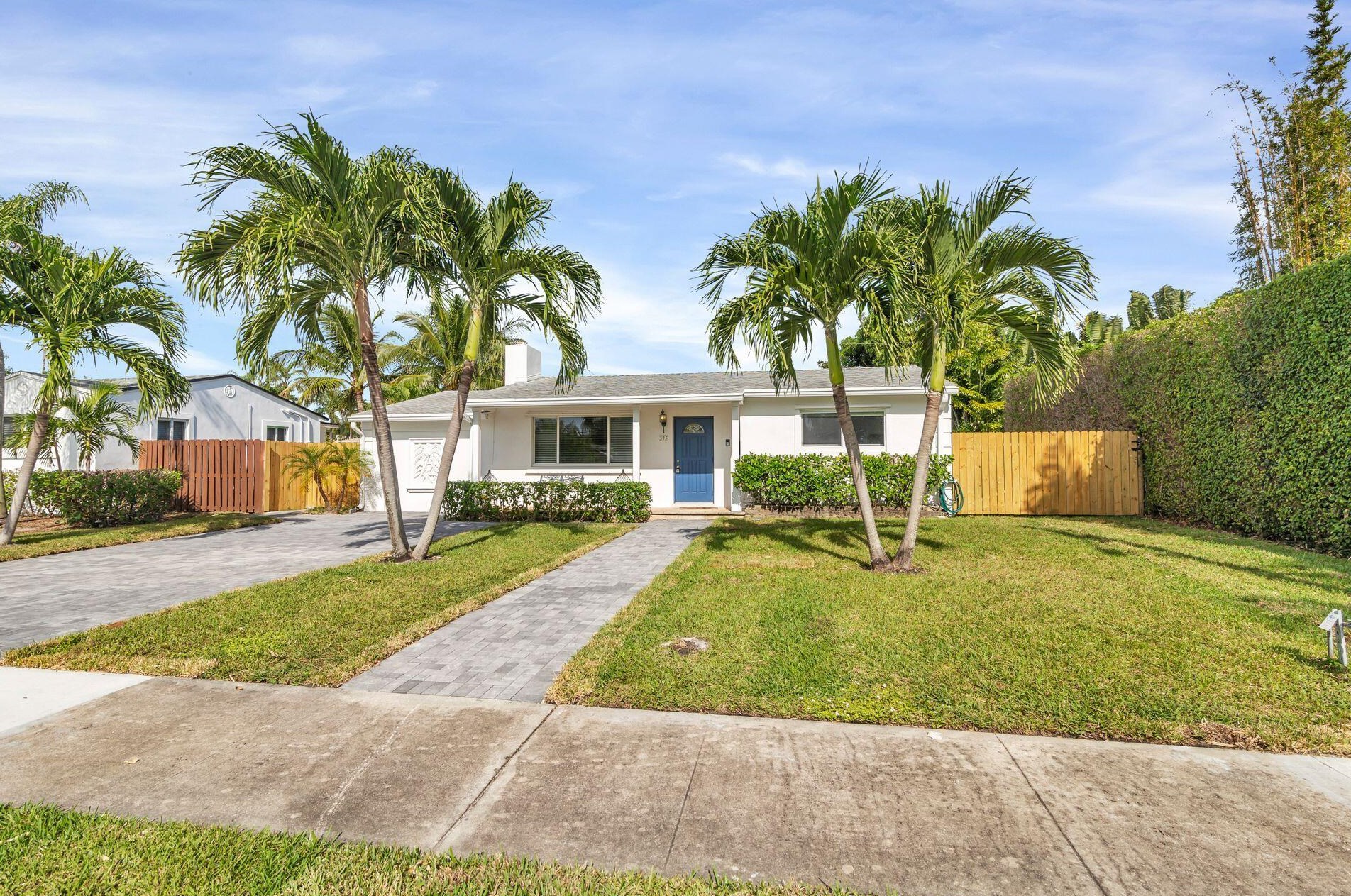 375 Leigh Rd, West Palm Beach, FL 33405