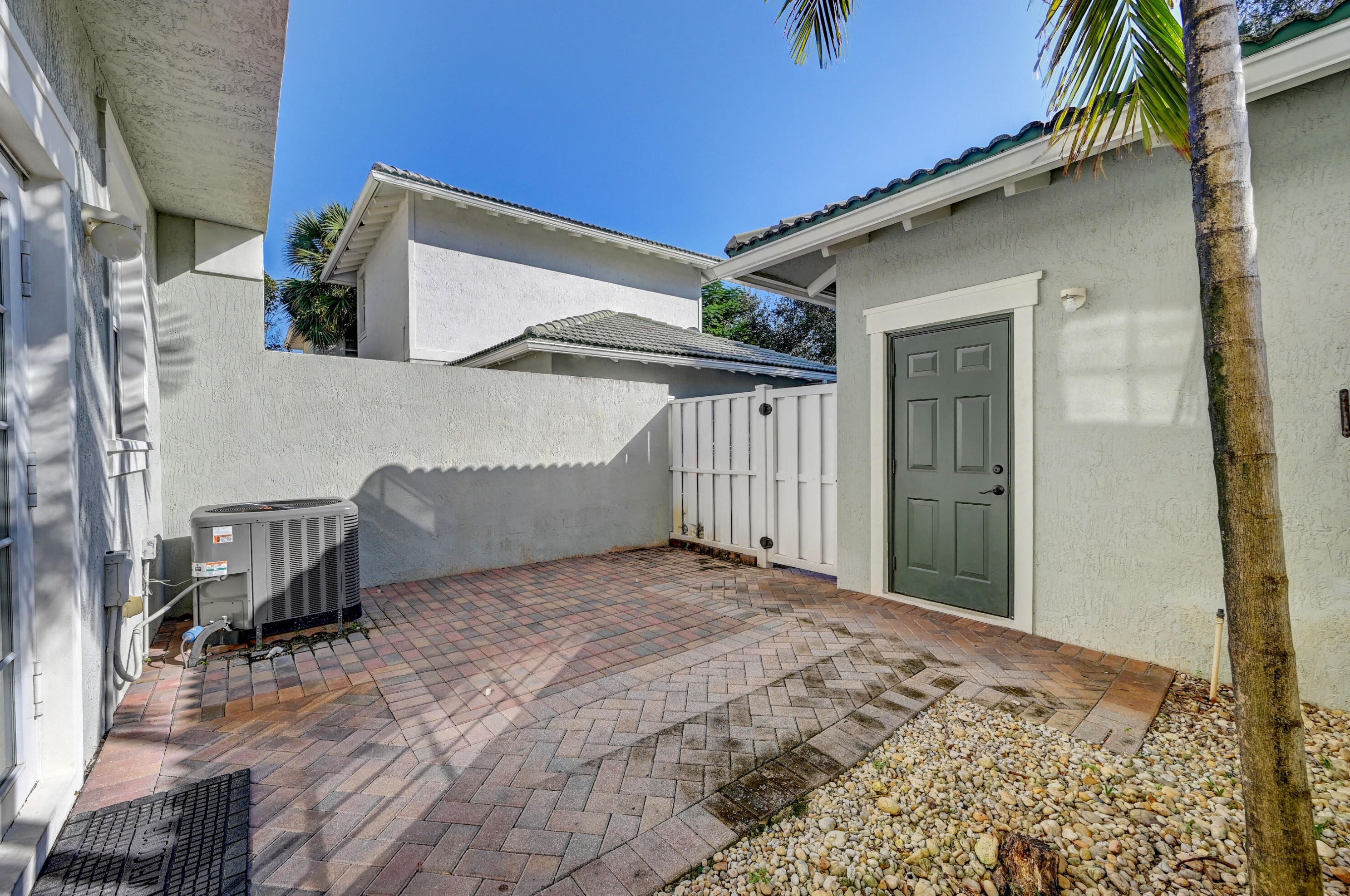 1092 18th Ave, Boca Raton FL  33486-1429 exterior