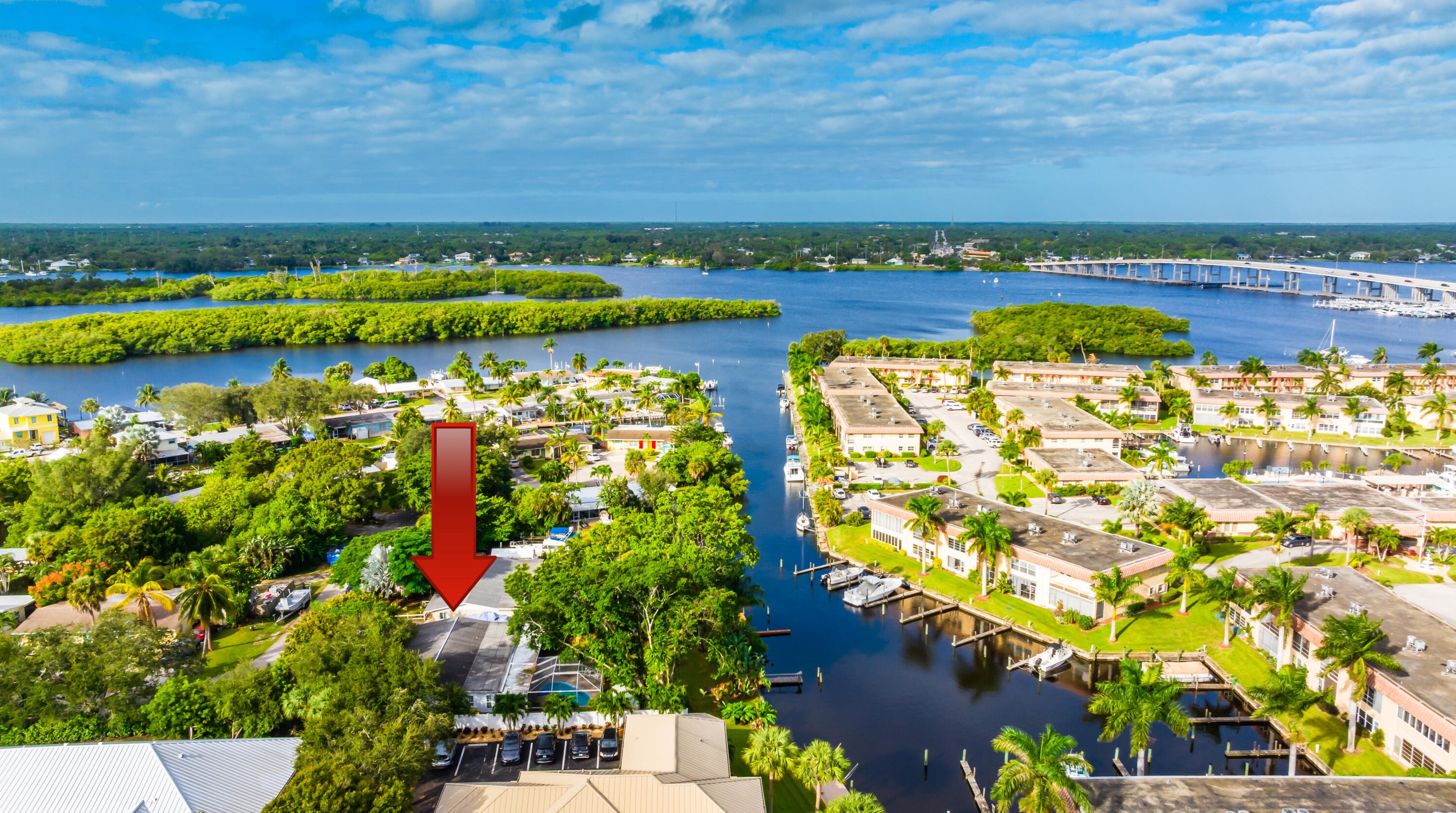 2495 Hideaway Ln, Stuart, FL 34994-4810