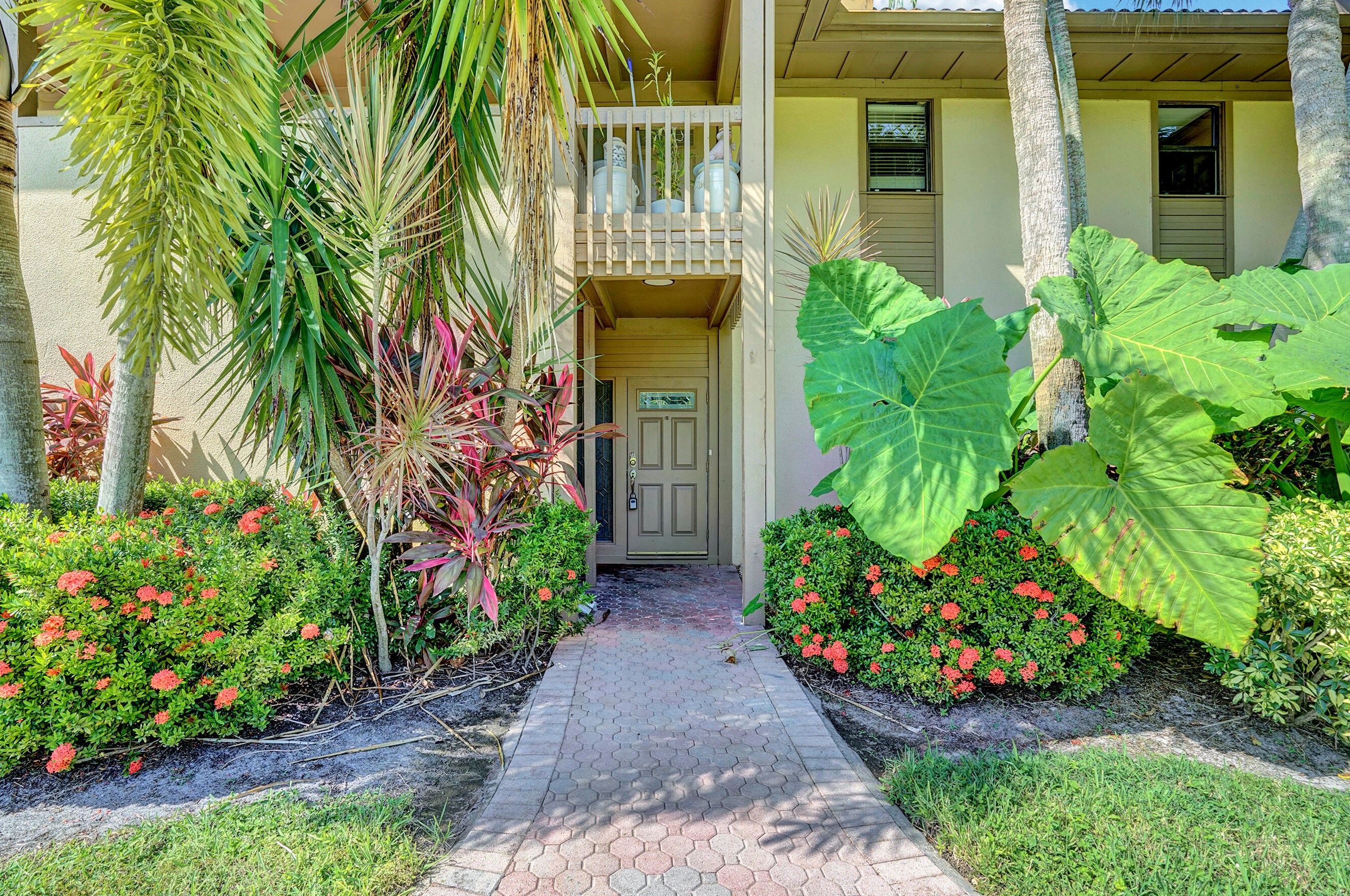 19981 Boca Dr, Boca Raton, FL 33434-1827