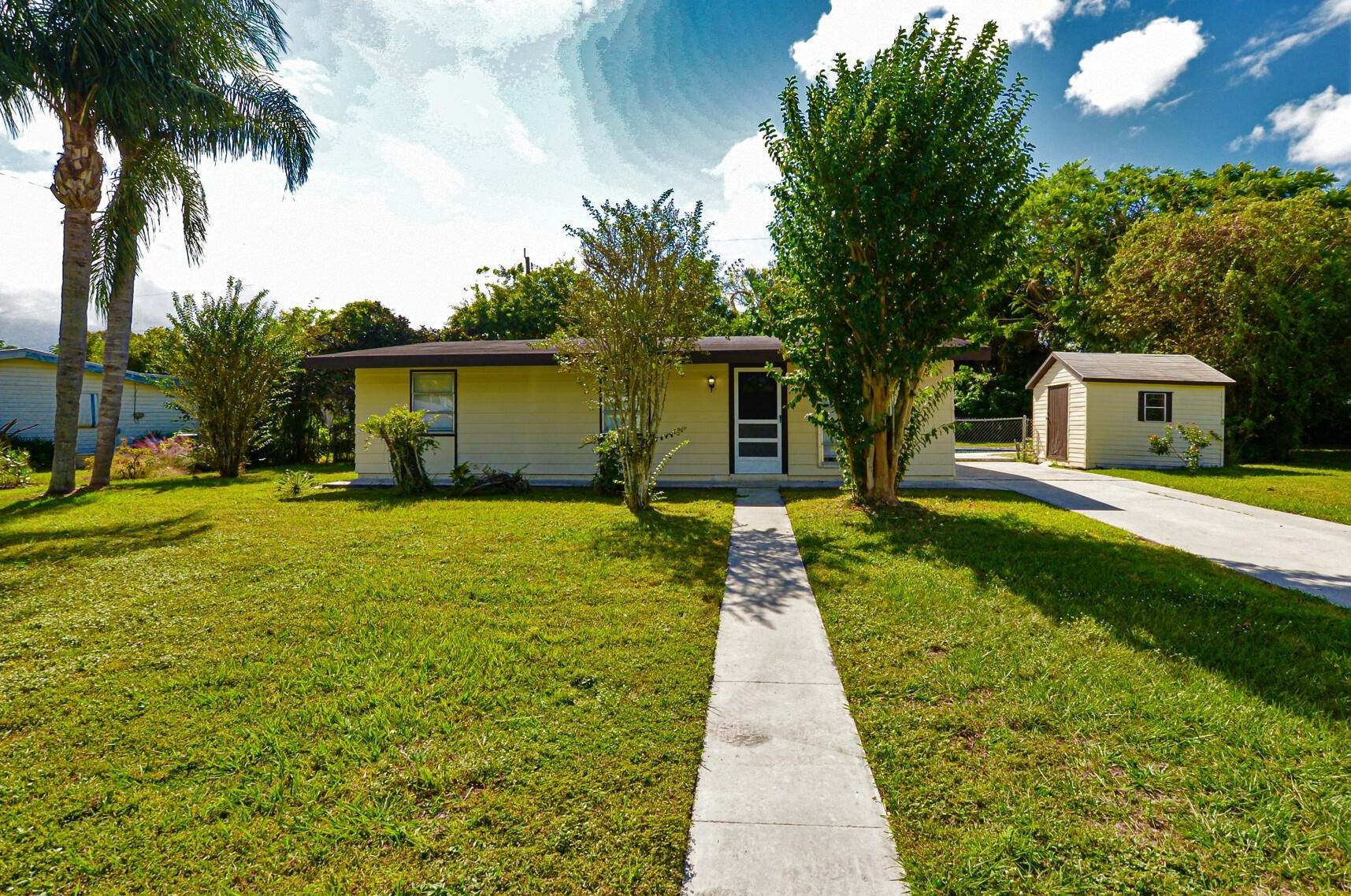 154 Se Lucero Dr, Fort Pierce, FL 34983