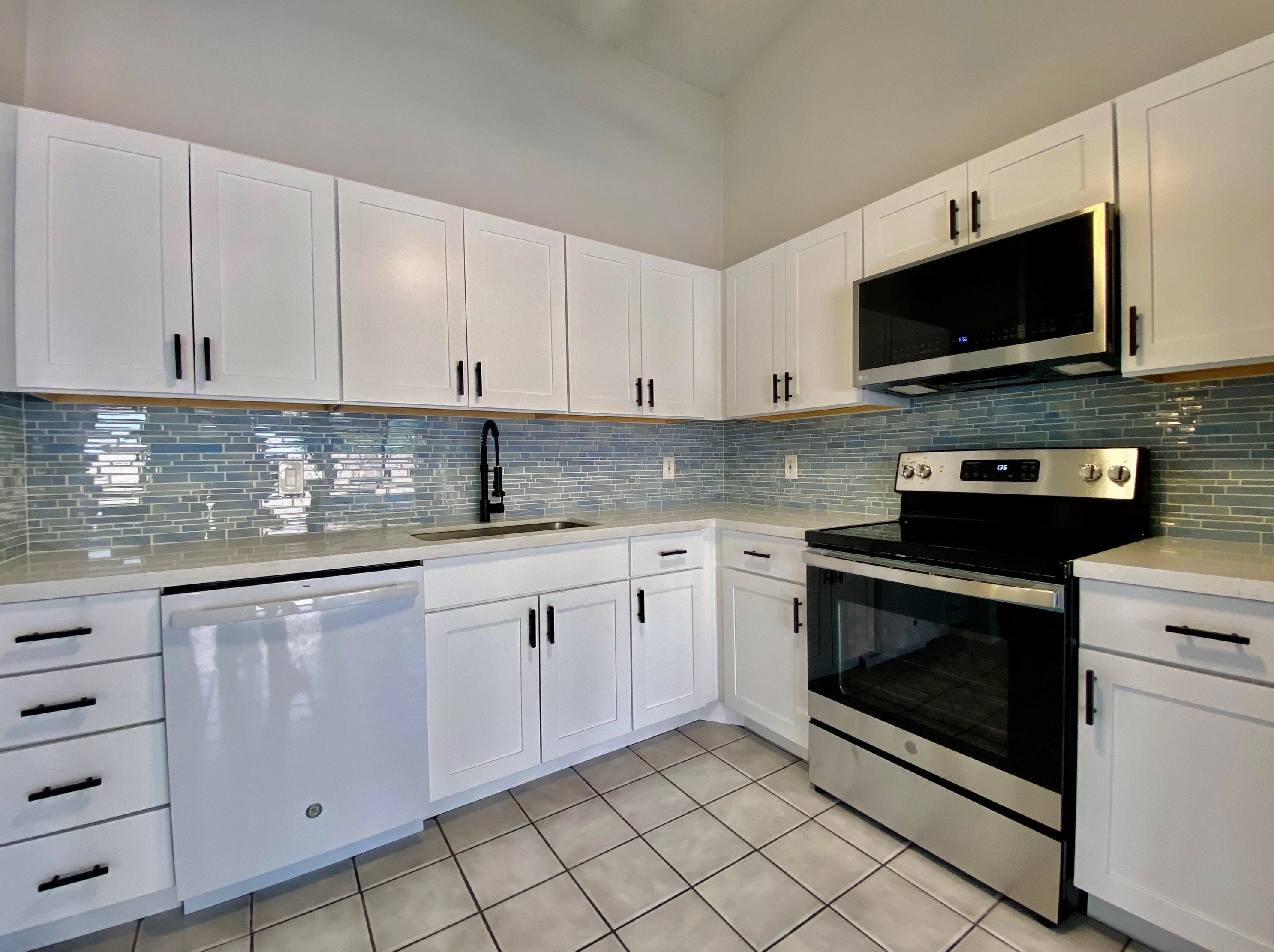 108 Sherwood Cir, Jupiter FL  33458-8697 exterior