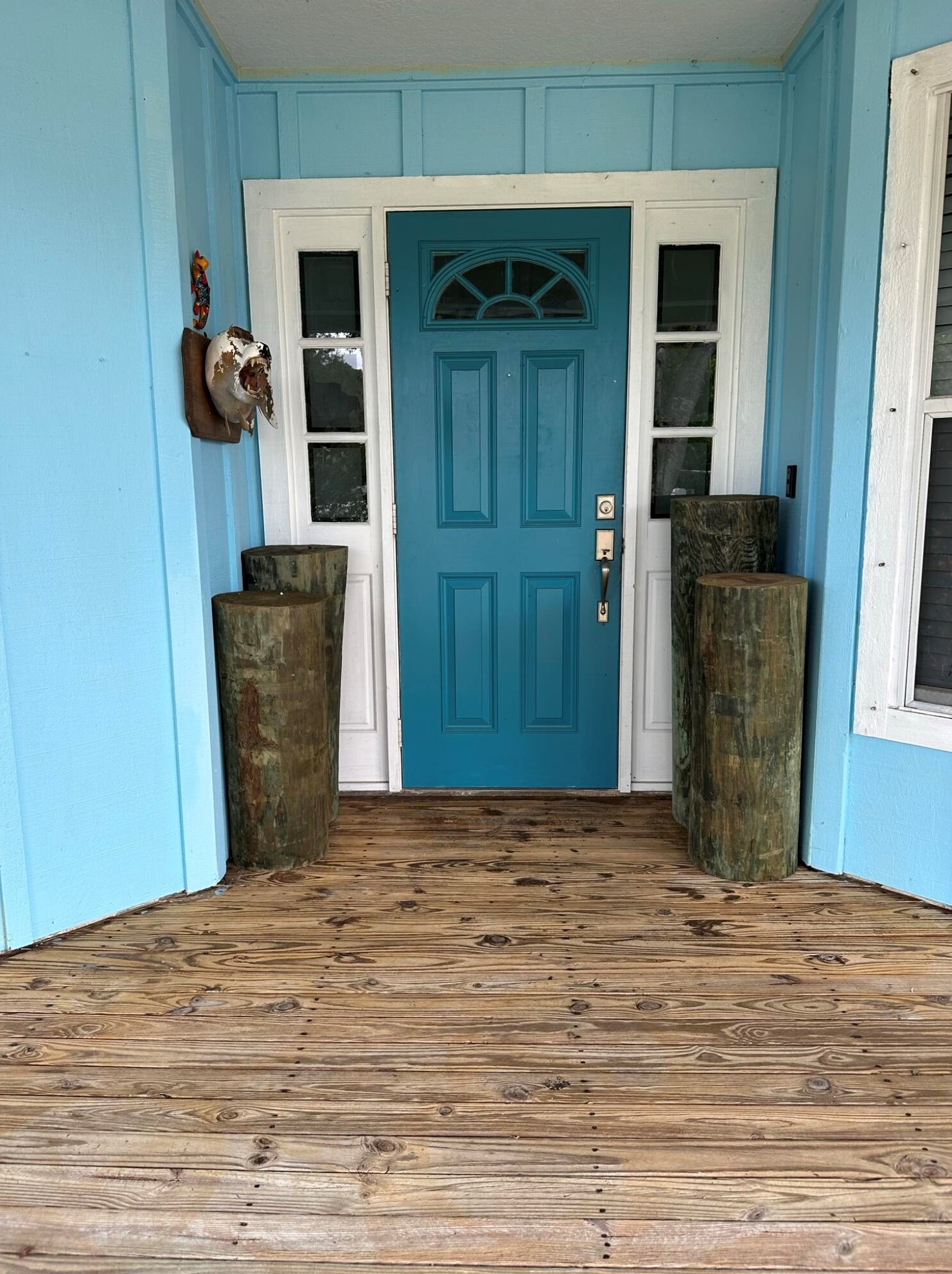 341 Suwanee Ave, Jupiter, FL 33458-5633