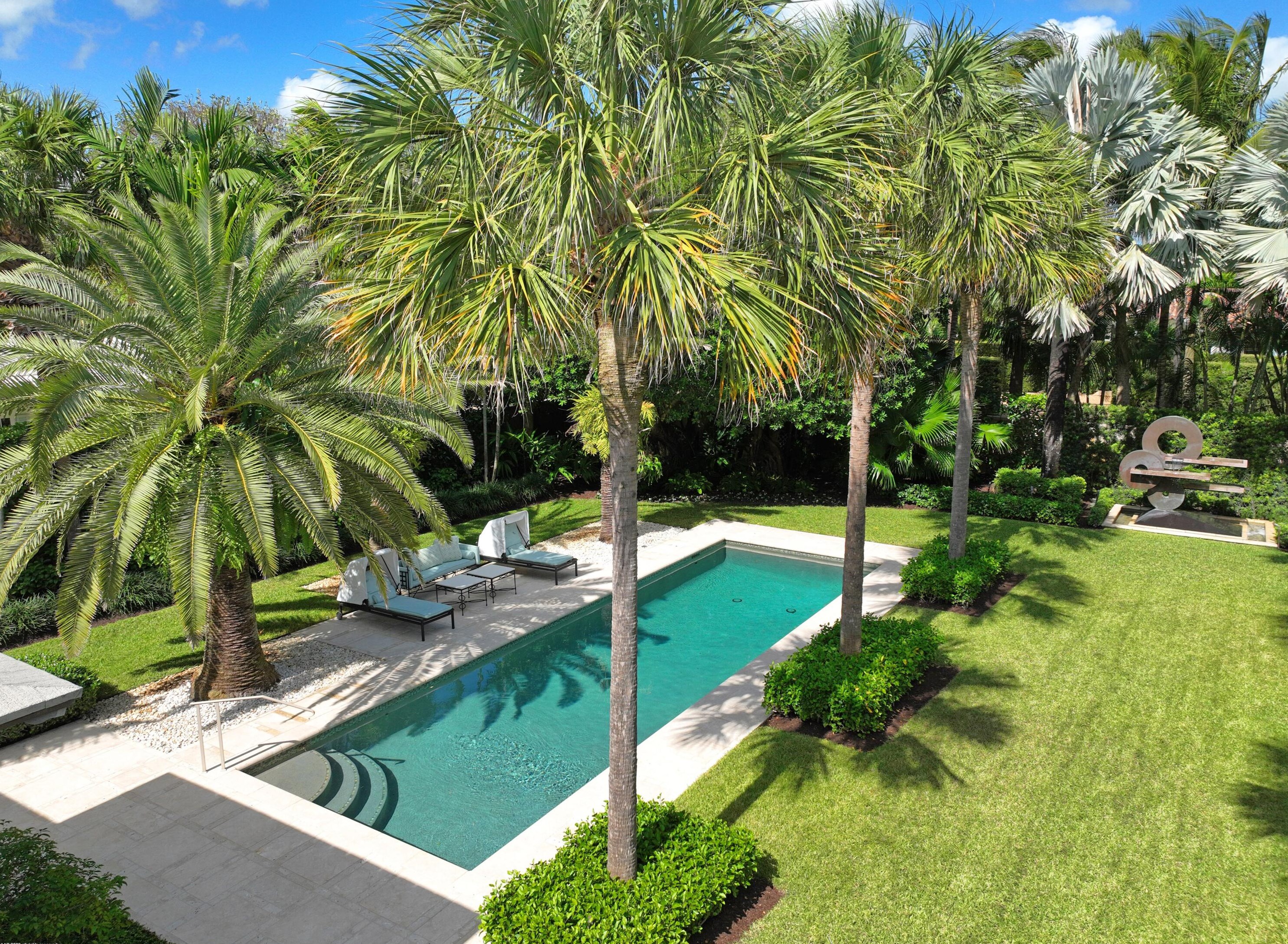 100 Palmetto Trl, Hobe Sound, FL 33455-2305