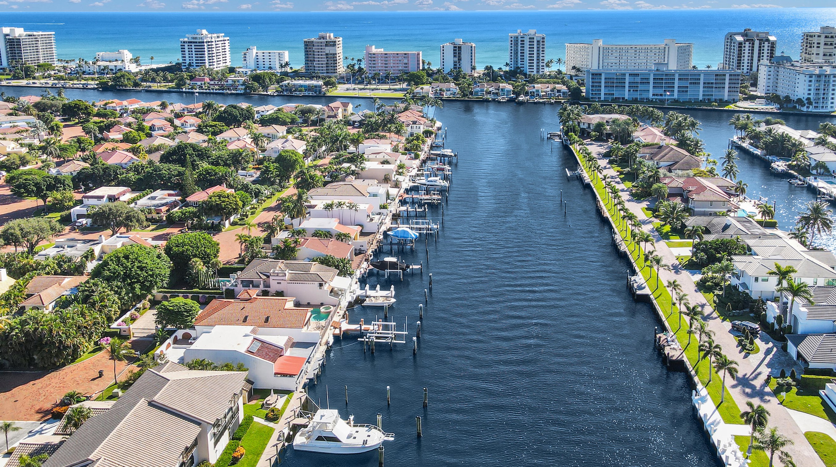 90 Pelican Pointe Dr #204, Delray Beach, FL 33483