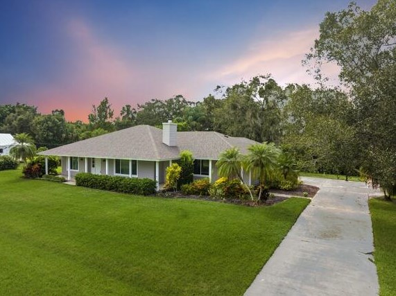 445 45th Ct, Vero Beach, FL 32968