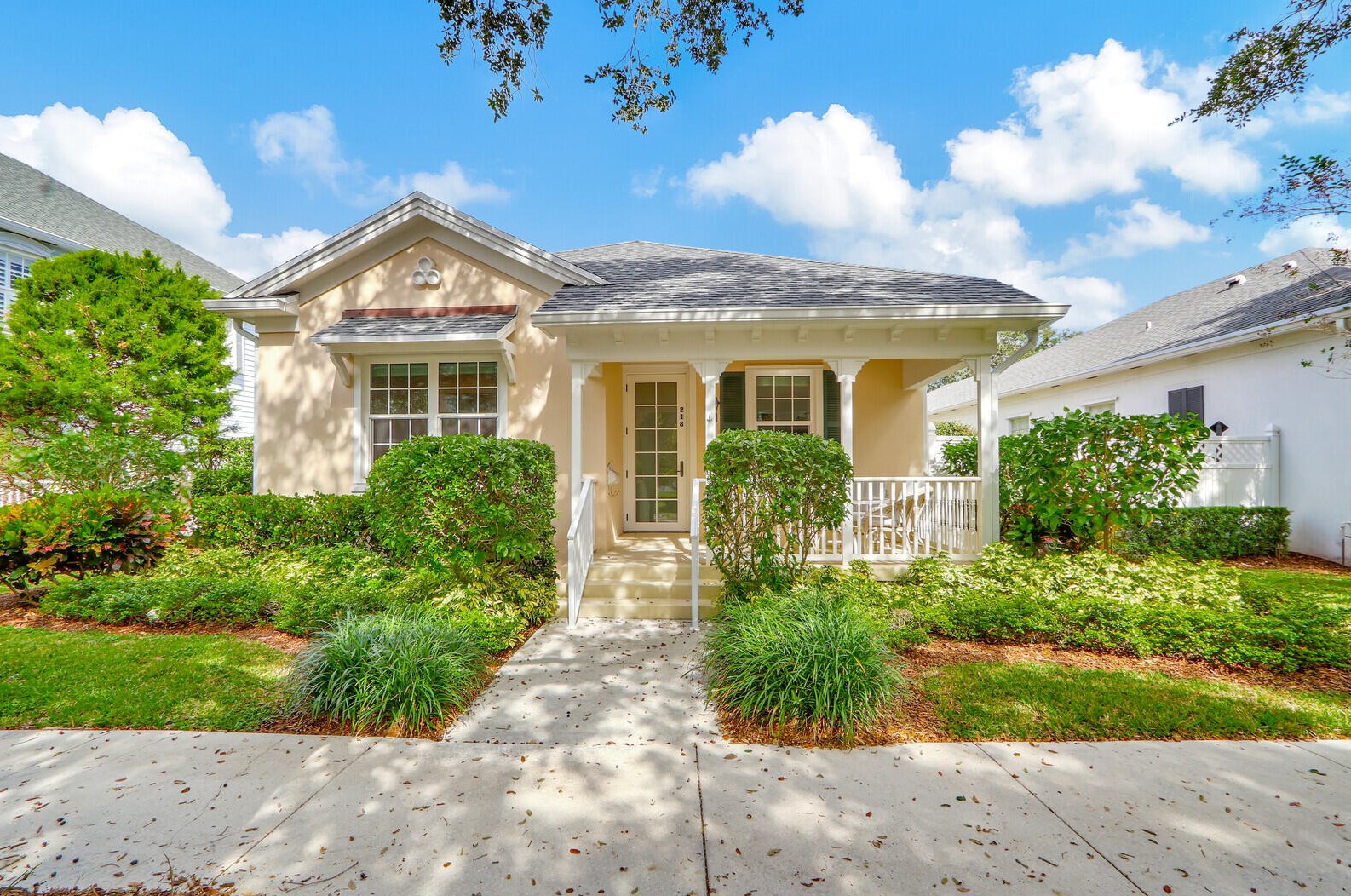218 Marlberry Cir, Jupiter FL  33458-2848 exterior