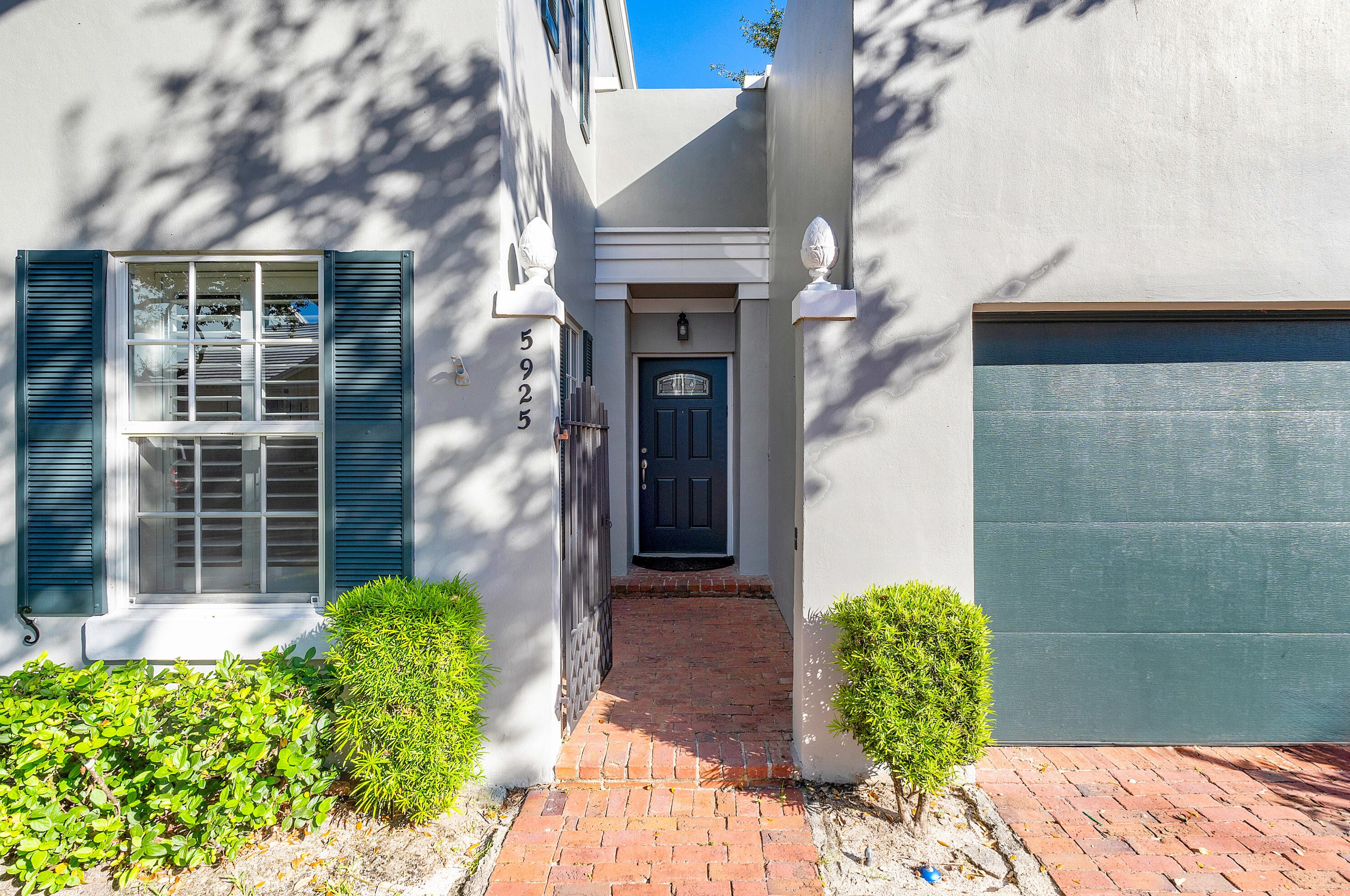 5925 Michaux St, Boca Raton, FL 33433-7201