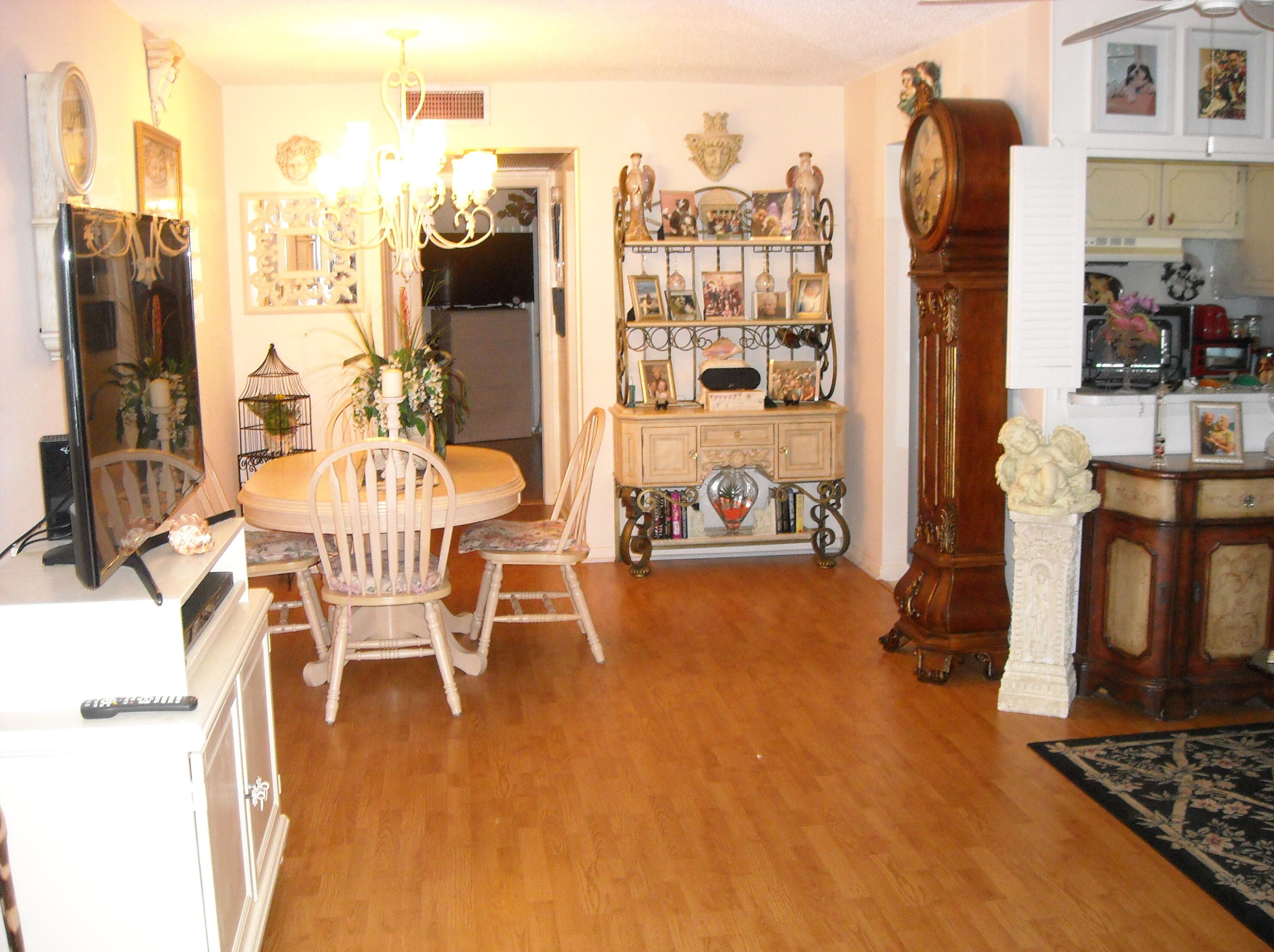 252 Canterbury K, West Palm Beach, FL 33417