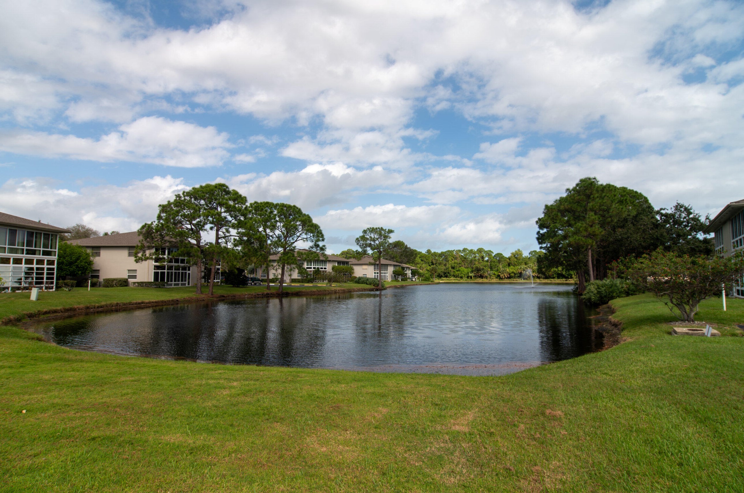 7 Lake Vista Trail #102, Fort Pierce, FL 34952