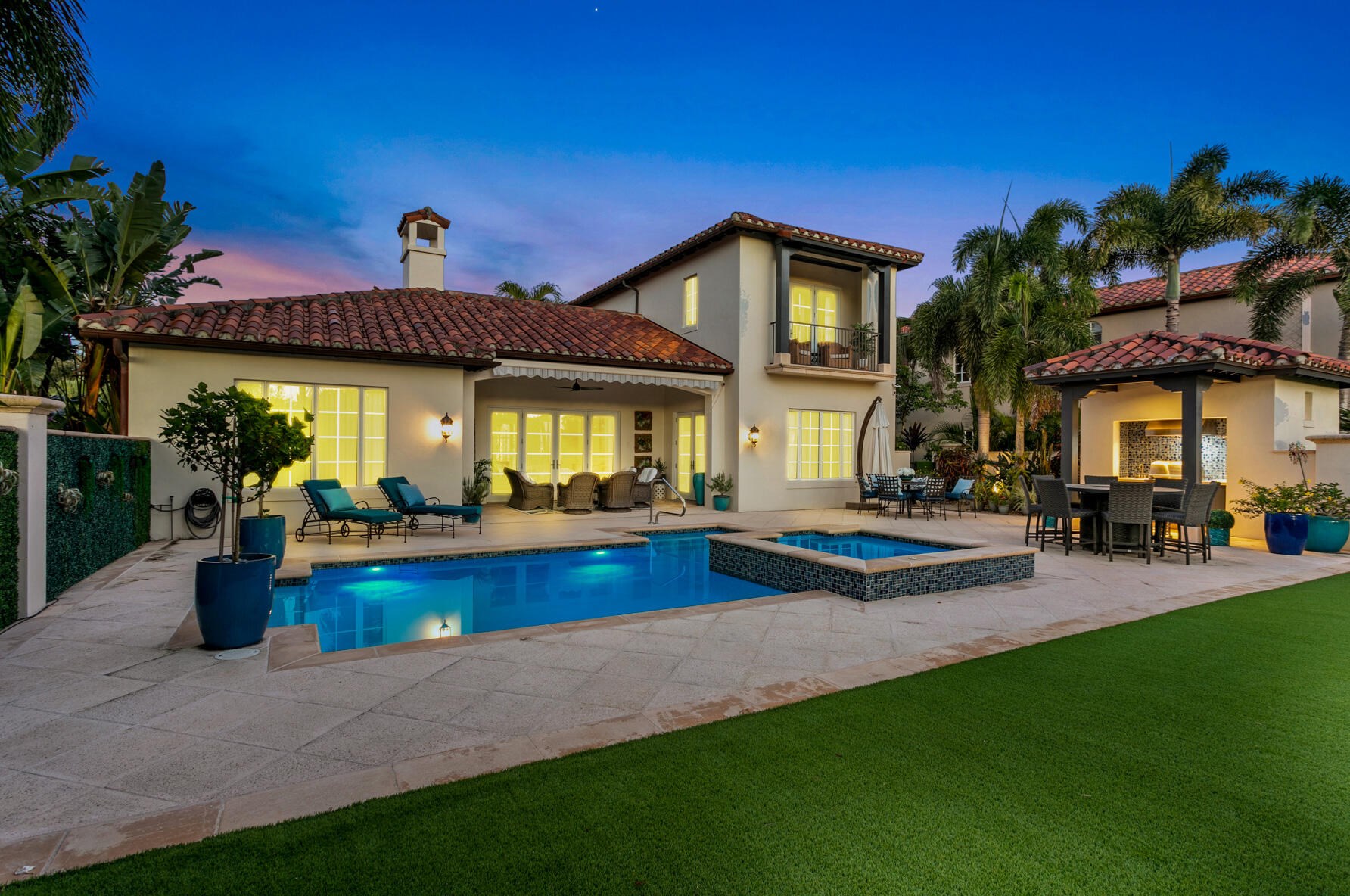 414 Red Hawk Dr, Jupiter FL  33477-4204 exterior