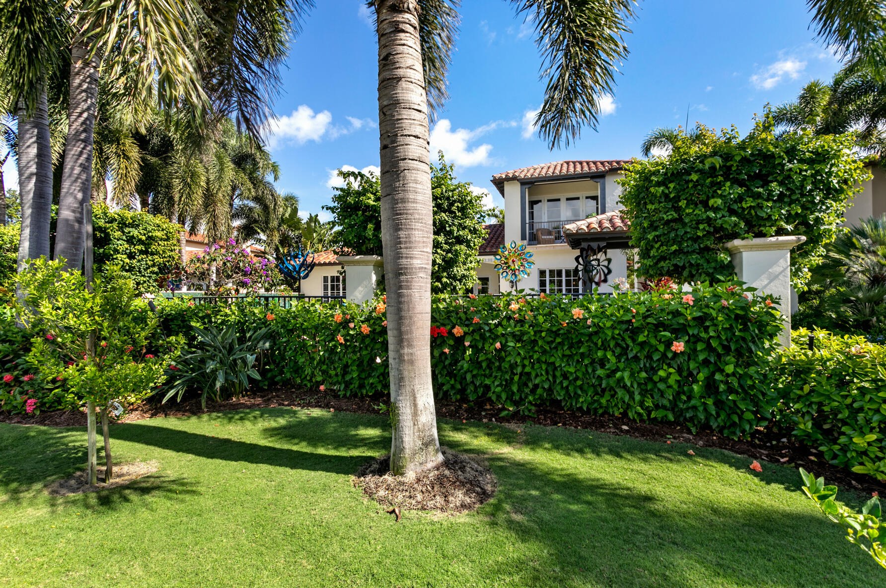 414 Red Hawk Dr, Jupiter FL  33477-4204 exterior