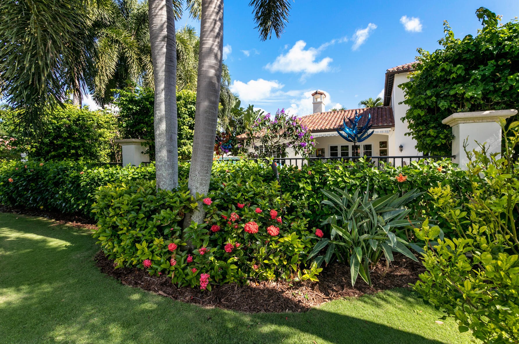 414 Red Hawk Dr, Jupiter FL  33477-4204 exterior