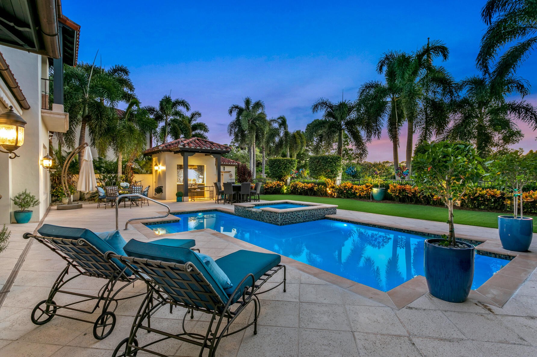 414 Red Hawk Dr, Jupiter FL  33477-4204 exterior