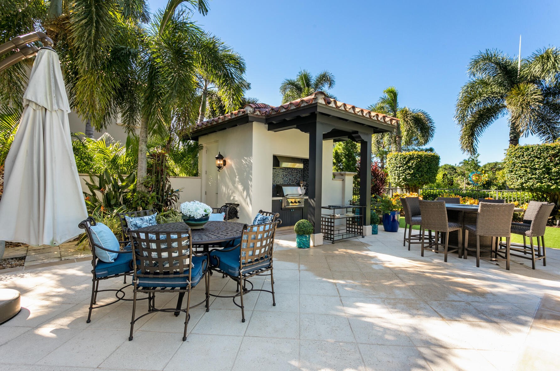 414 Red Hawk Dr, Jupiter FL  33477-4204 exterior
