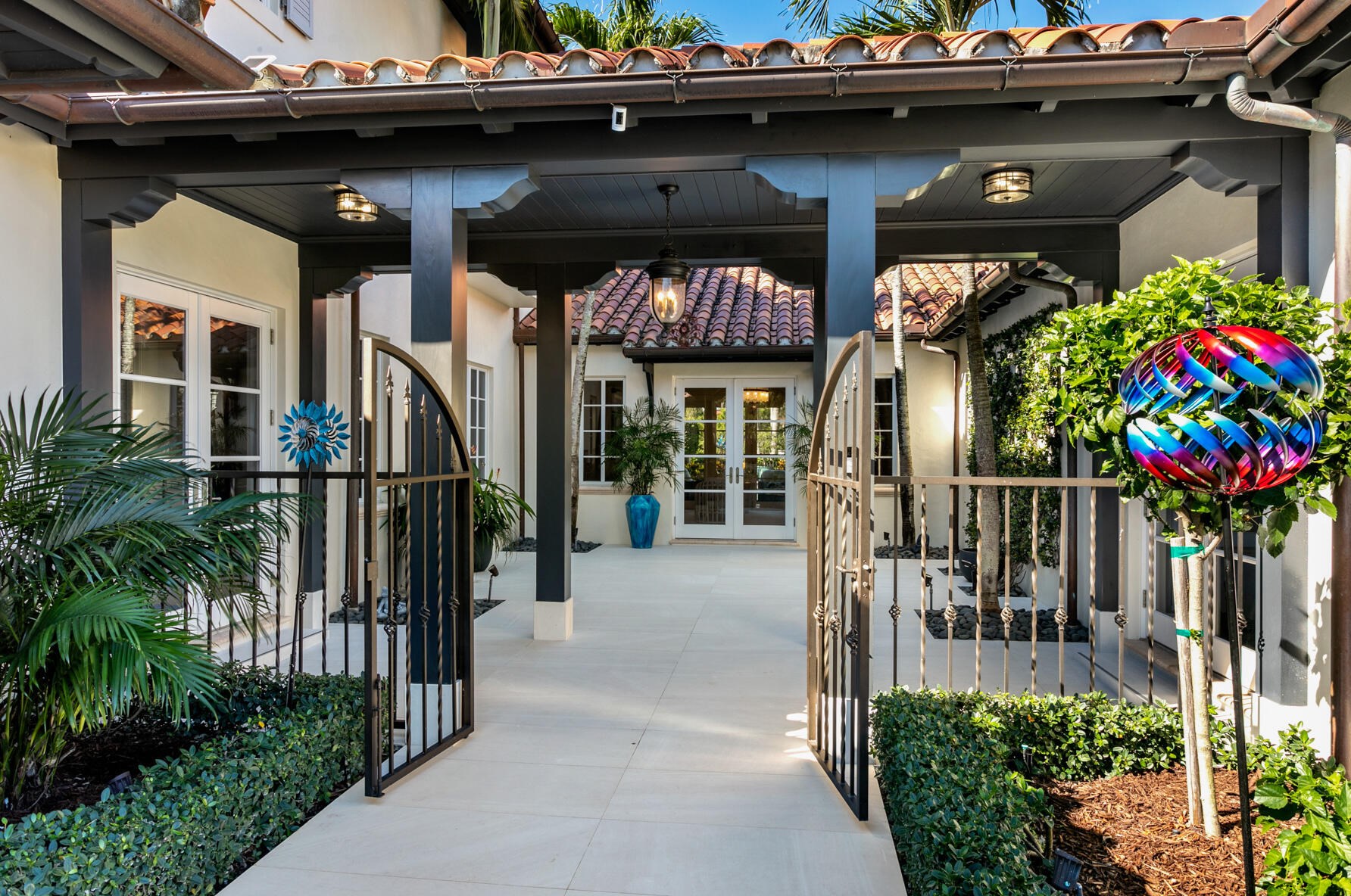 414 Red Hawk Dr, Jupiter FL  33477-4204 exterior