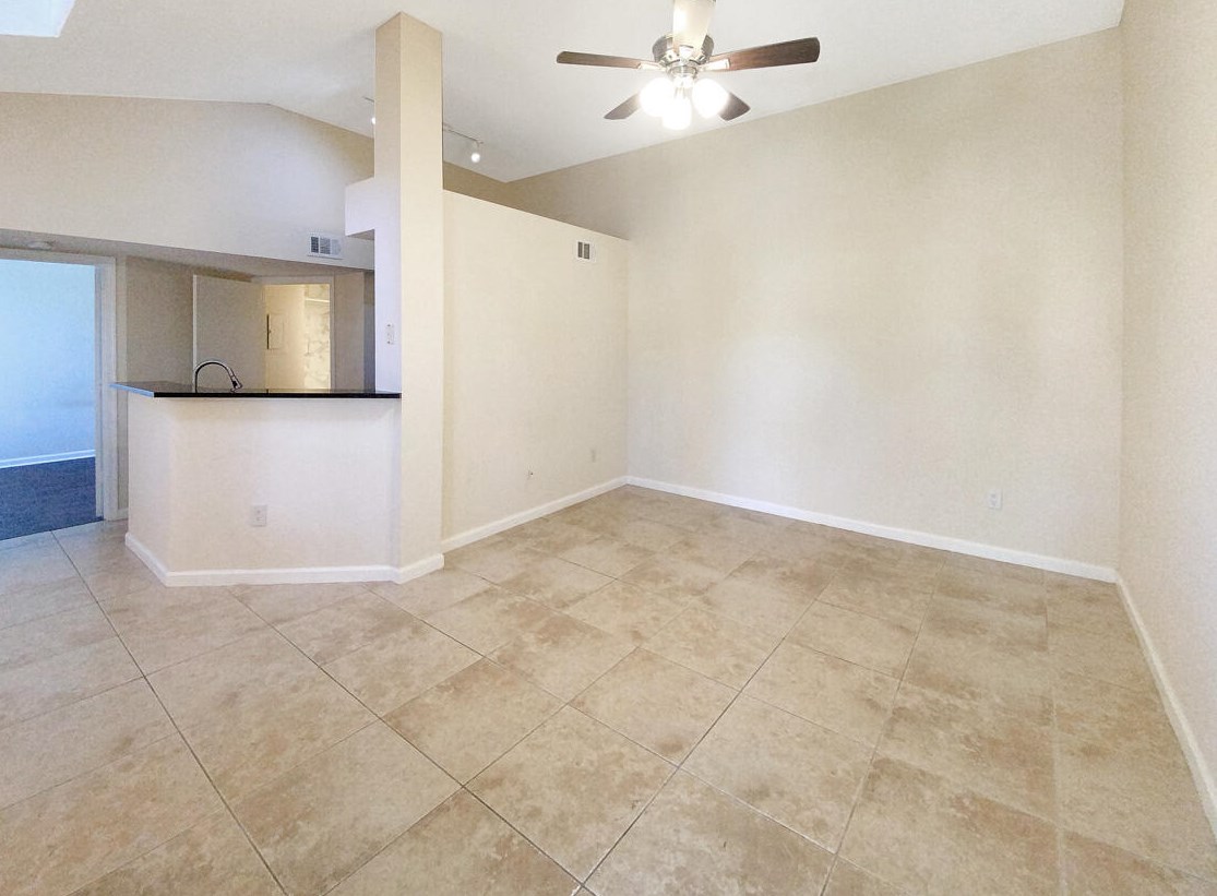 1365 Crystal Way Apt L, Delray Beach, FL