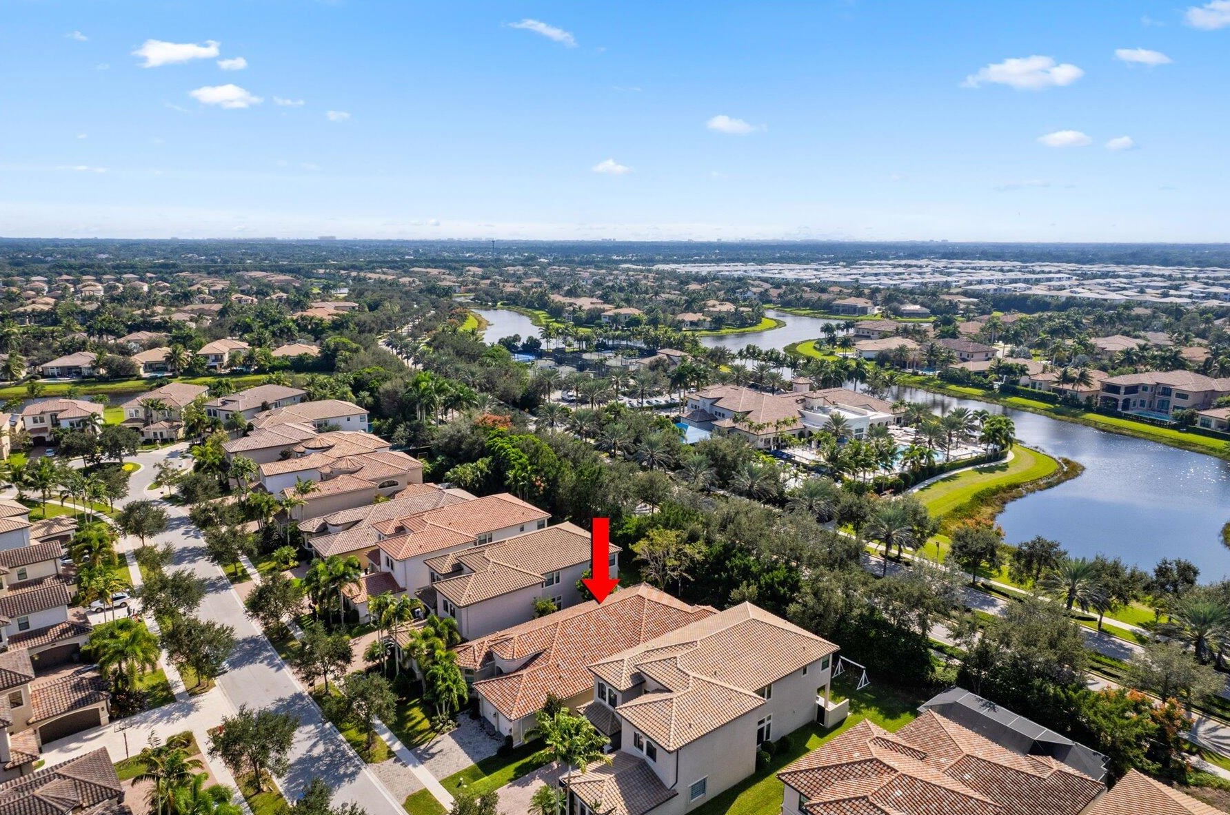 8538 Lewis River Rd, Delray Beach, FL 33446